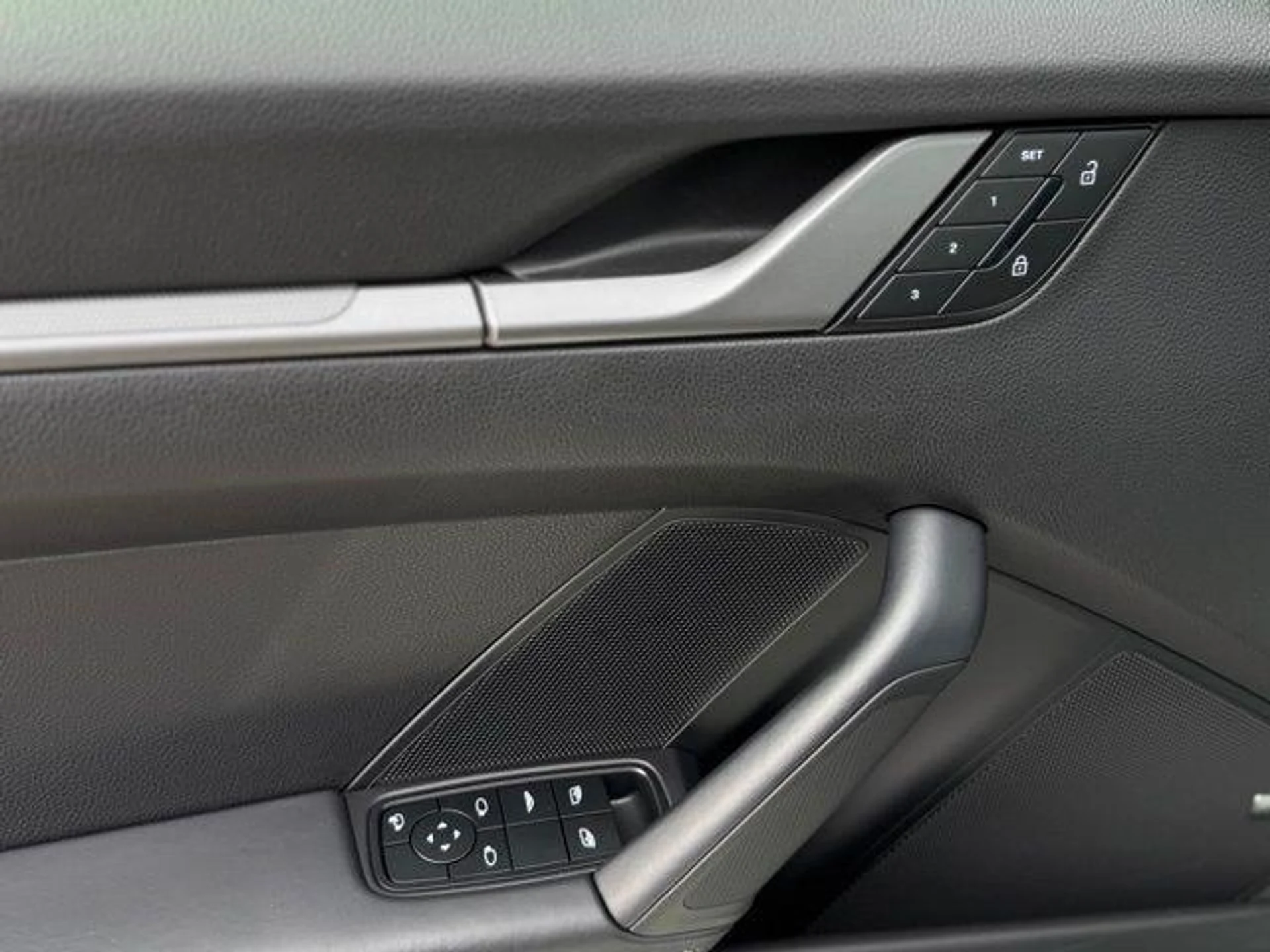 mph013_3540701473_1_KF_Nrapeg_Vmz_O_Ysa_W_De_Fb_6_U5k_M_0f5cf79ab9