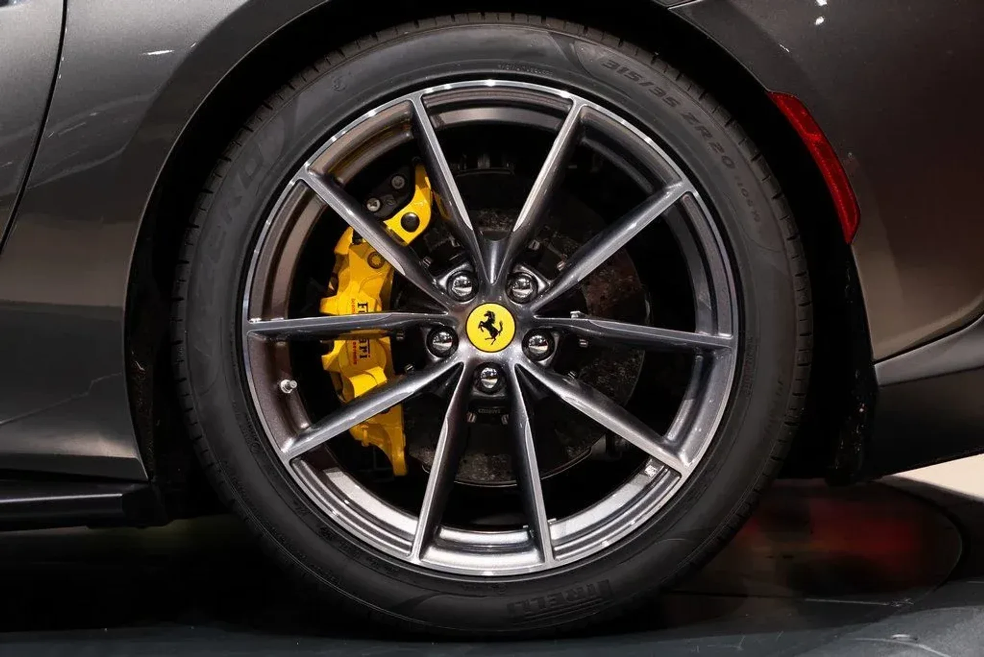 mph013_3545078180_283655a1a5f8bc57a3d5c7bbbe43ece3_5c5e94e087