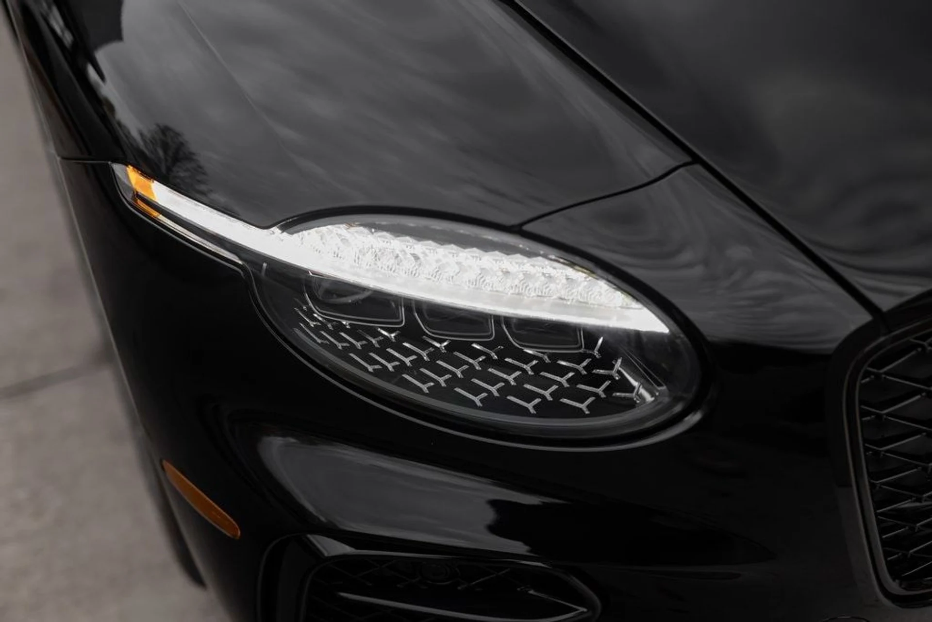 mph013_3546930539_483ef064e300c01673e11a75a53ec778x_9d94f5cb21