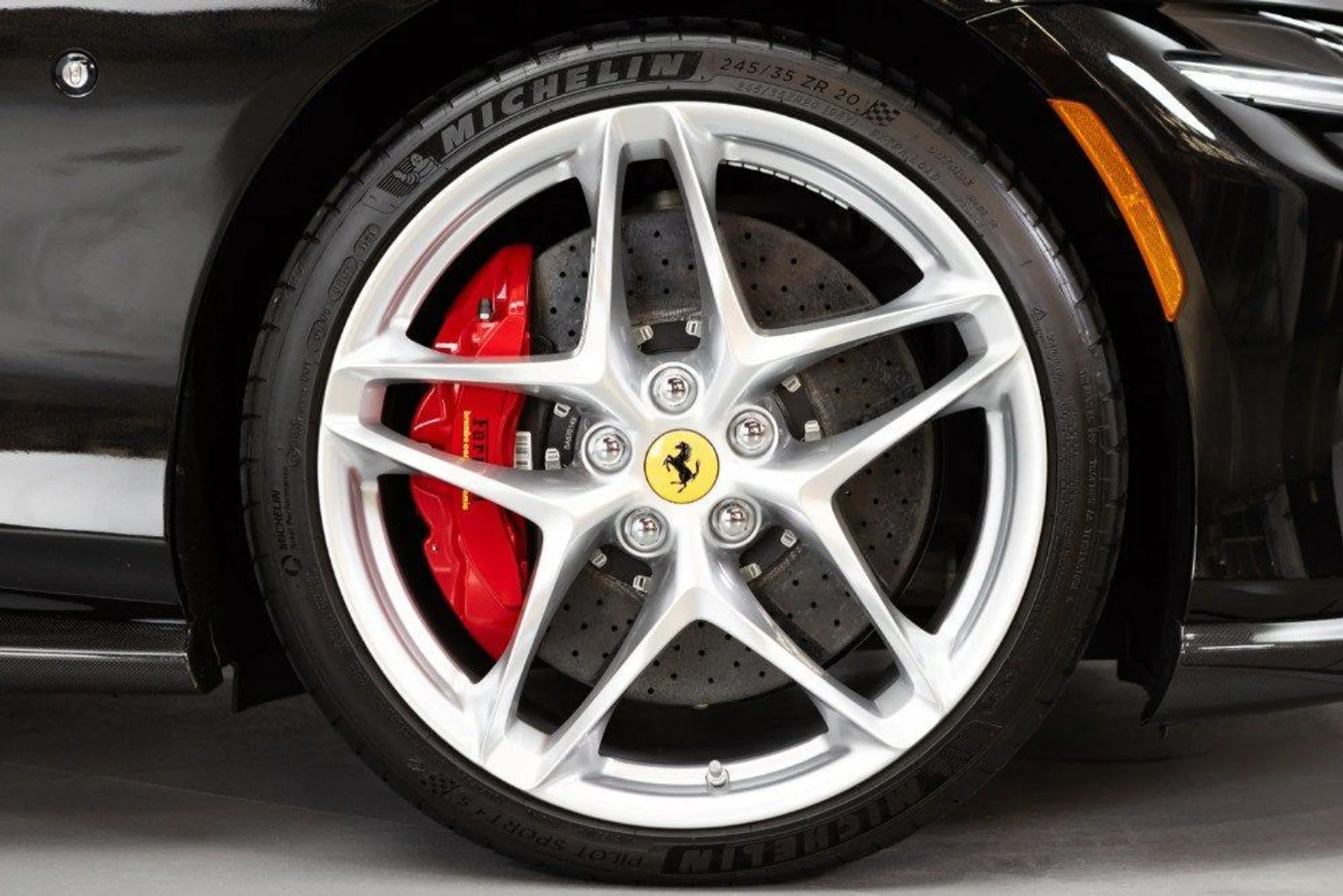 mph013_3551515017_54608fba5400487cbdddeb8092a2324f_95c737aaef