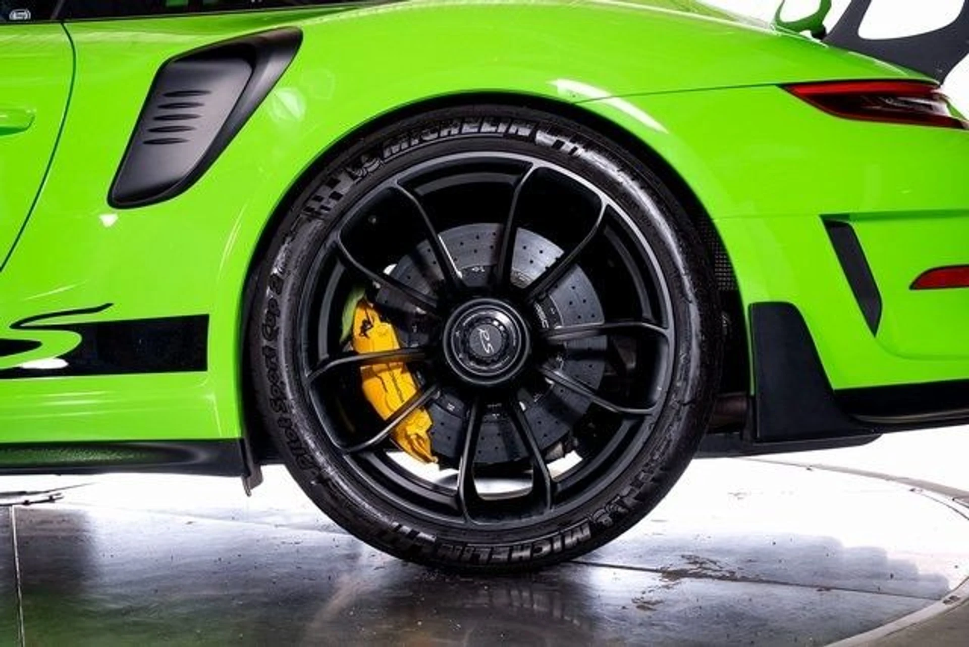 mph013_355417930_843d70643d59c19f326cef19d29300ccx_5018b32474