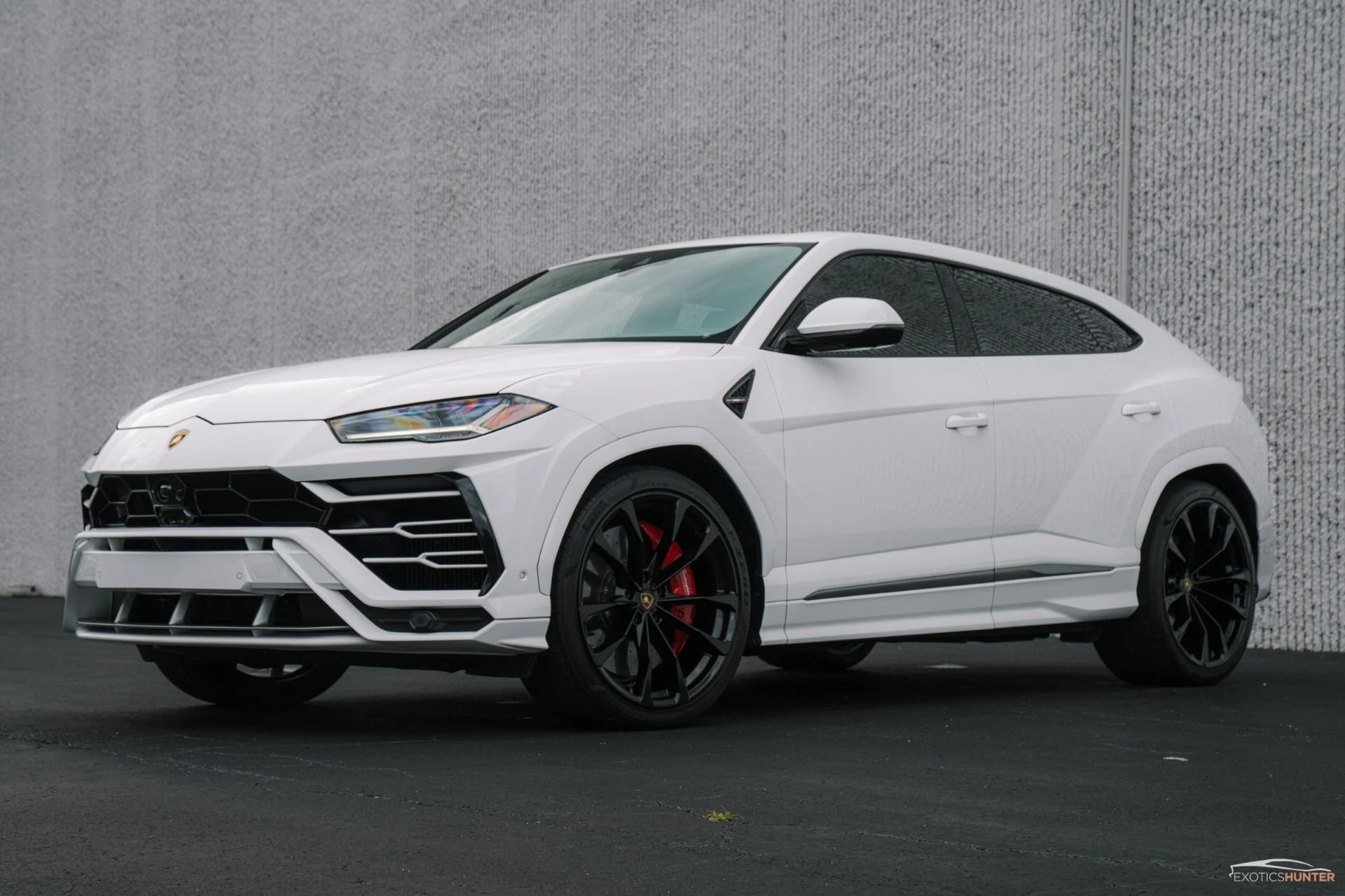 mph013_3557337129_Used_2021_Lamborghini_Urus_1762815107_f42bfcfd6a