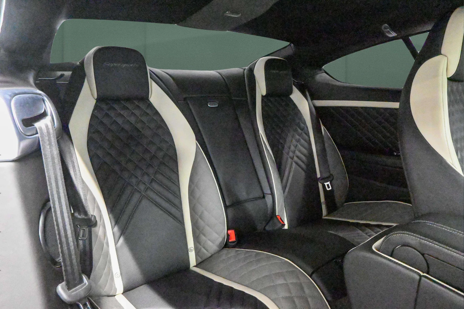 mph013_3574536609_f8701fc0_51e6_42e1_9d60_b50f7e1691f5_3935d1f800