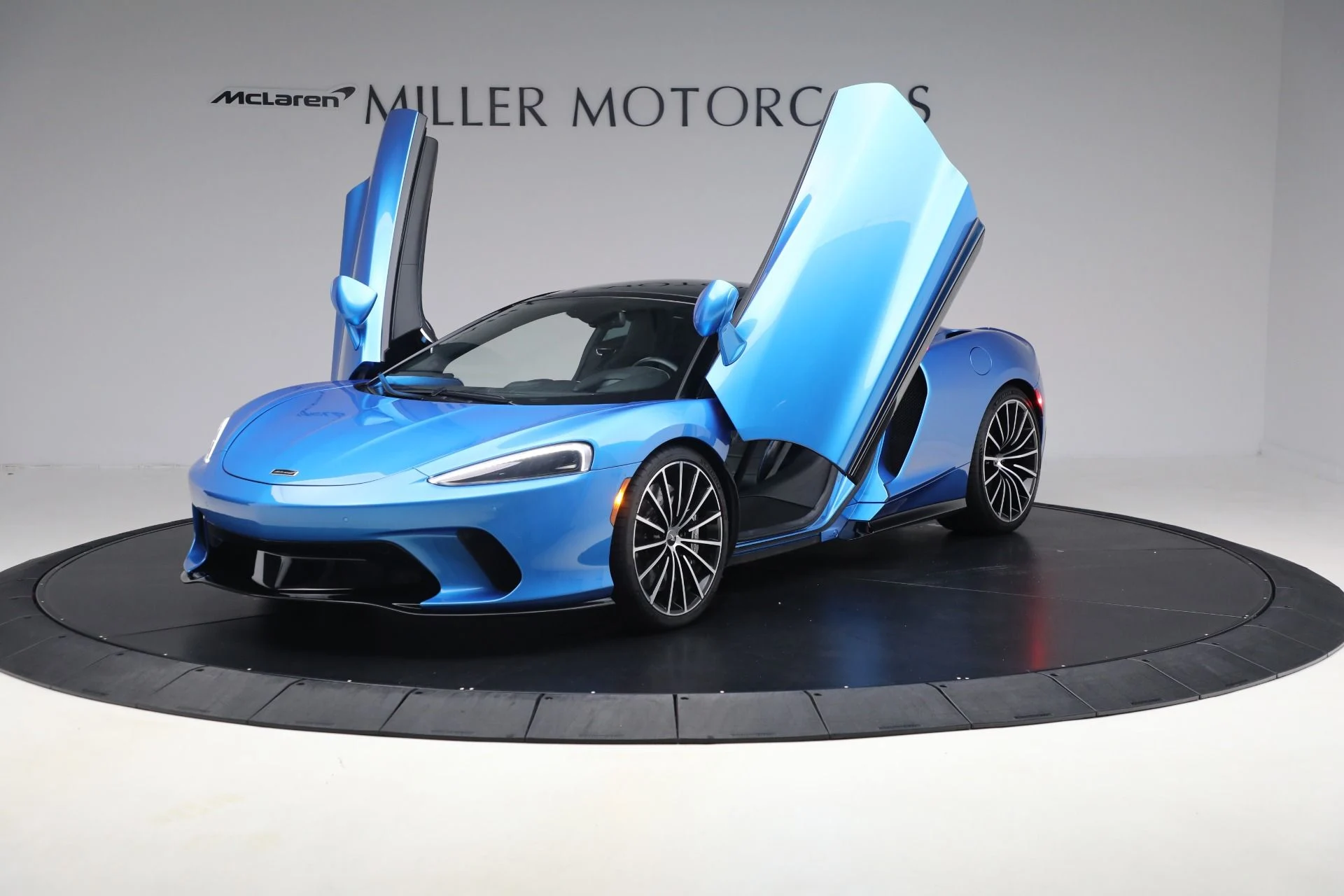 mph013_3576389476_Used_2021_Mc_Laren_GT_Luxe_7159ec1163