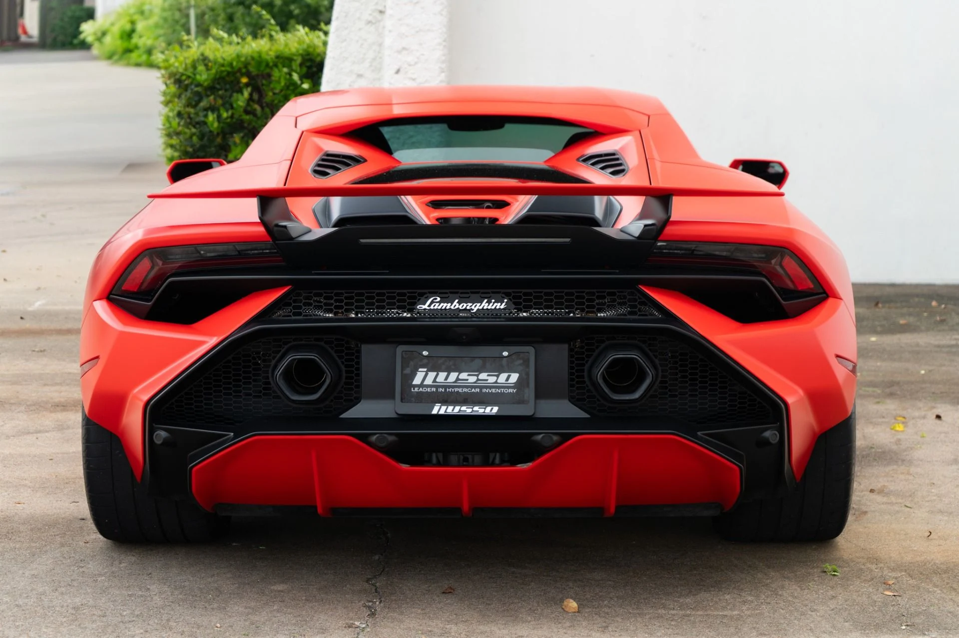 mph013_3580566802_Used_2023_Lamborghini_Huracan_Tecnica_1776704544_e15c4973b3