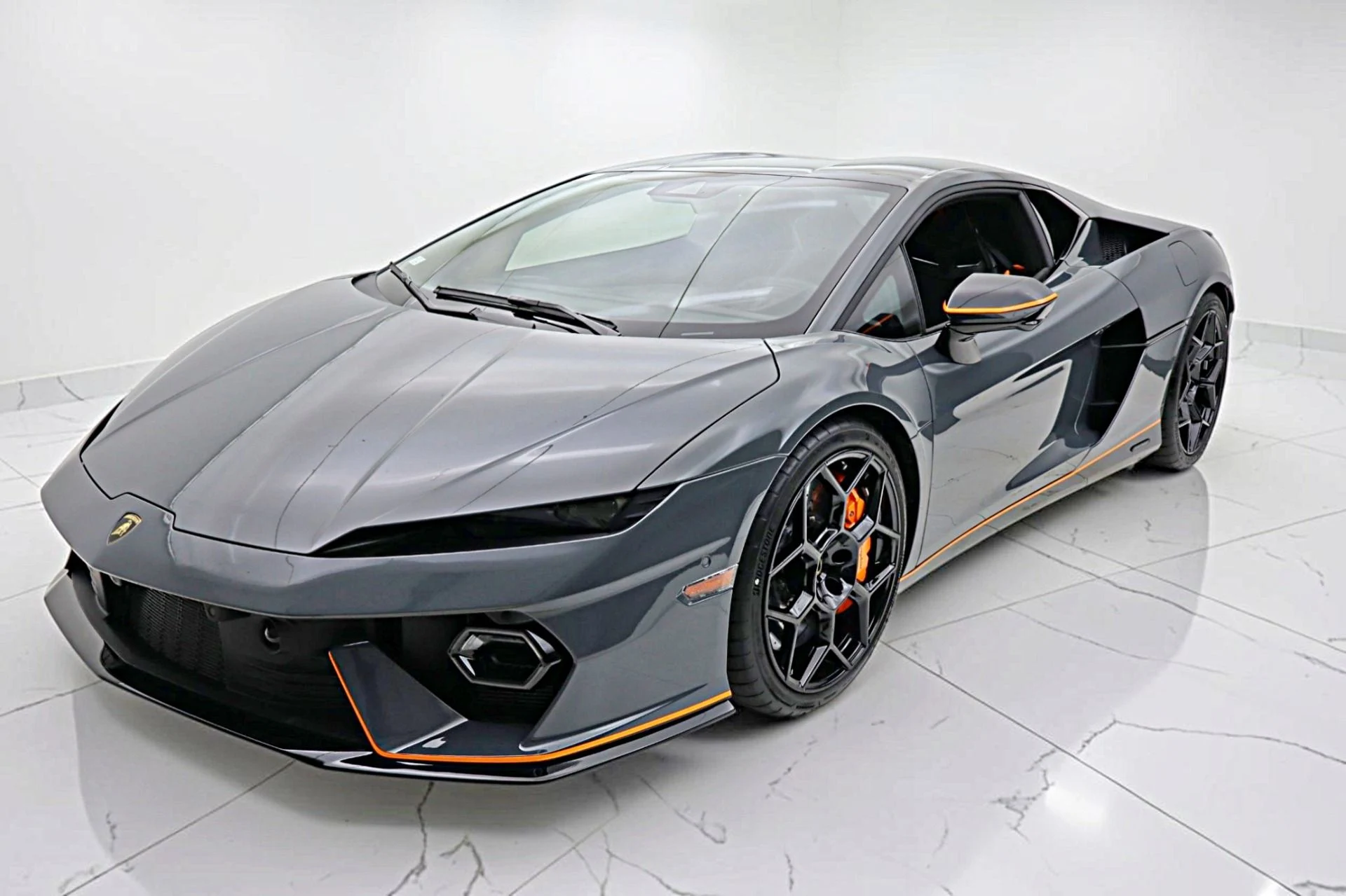 mph013_3582728131_New_2026_Lamborghini_Temerario_85c1fb5974