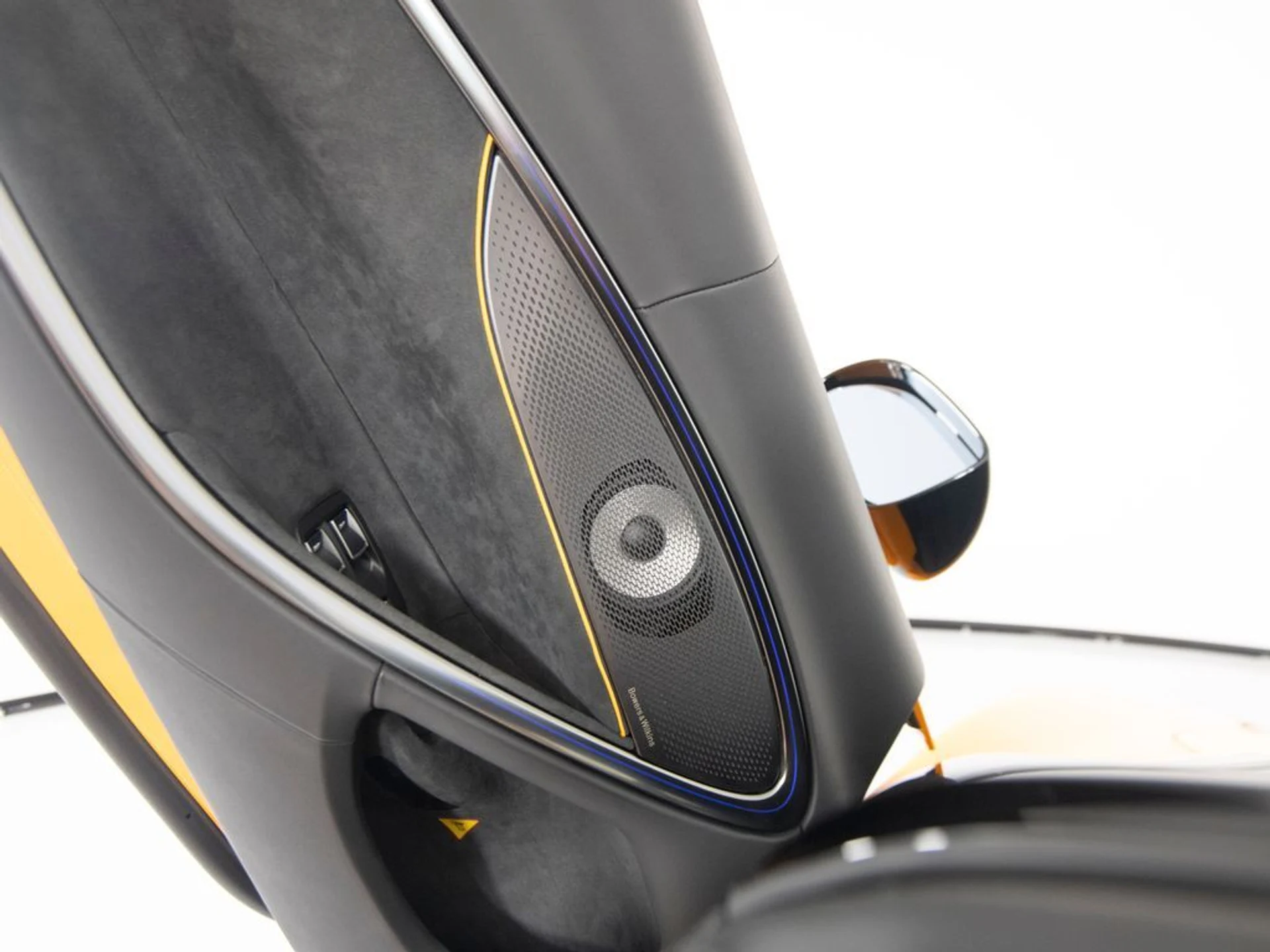 mph013_3587994719_344c286622205e71fa8b2c87e2900753x_74d43b6108