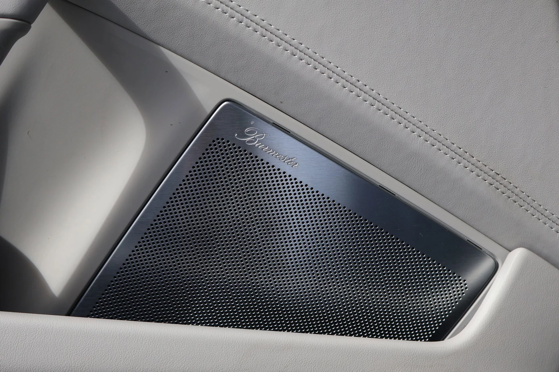 mph013_3595215641_1e5df51a54c331d0419e09b95ea7470a_c11491c15a