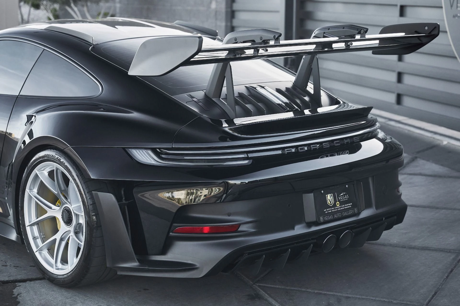 mph013_3597619807_Used_2024_Porsche_911_GT_3_RS_1766112716_37471d2a78