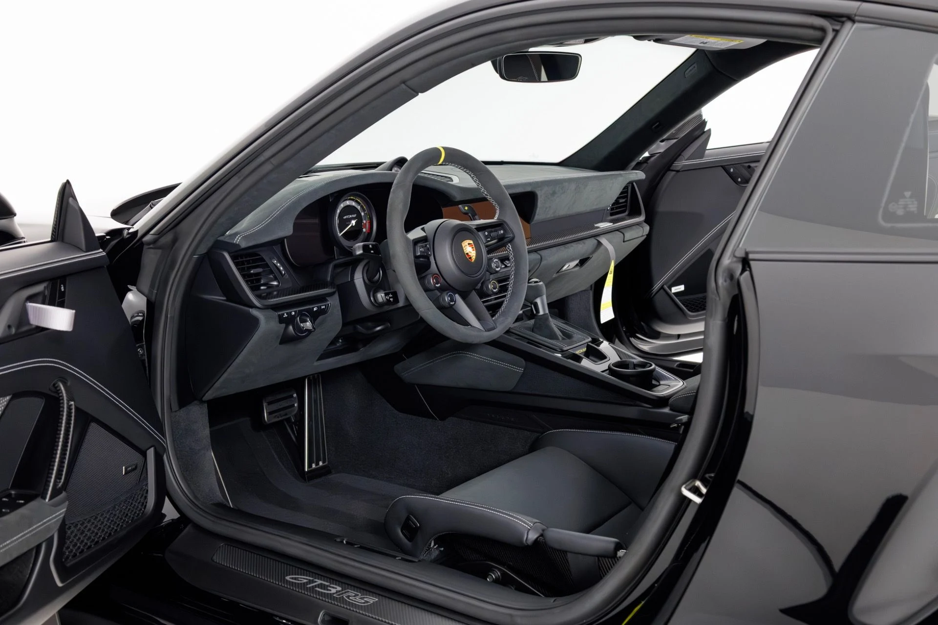 mph013_3599059242_Used_2025_Porsche_911_GT_3_RS_1767383447_408df10a38