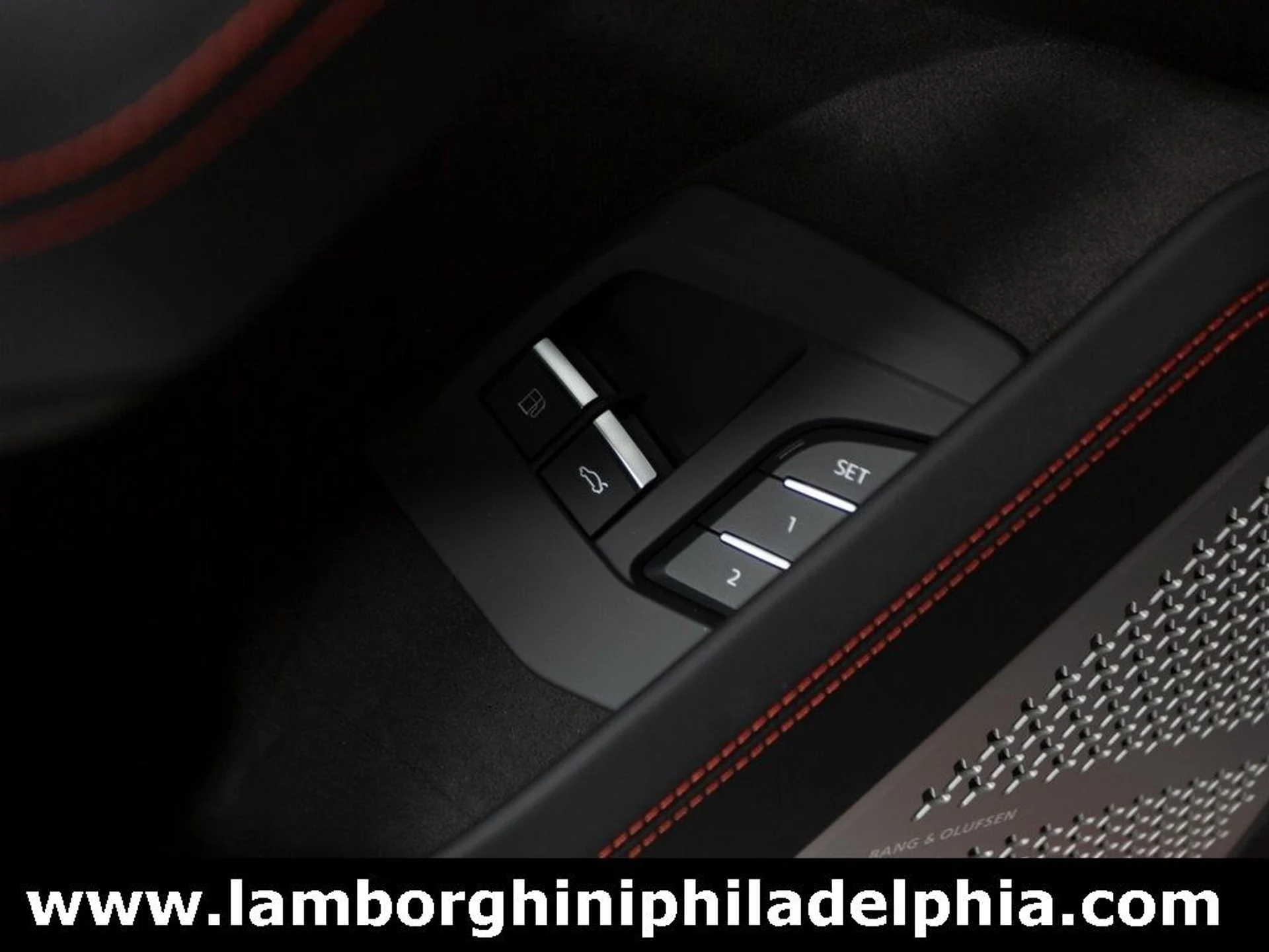 mph013_3602239866_1b00e17c8c26b42cb67c9663358d5fa8x_ba5d7f6562