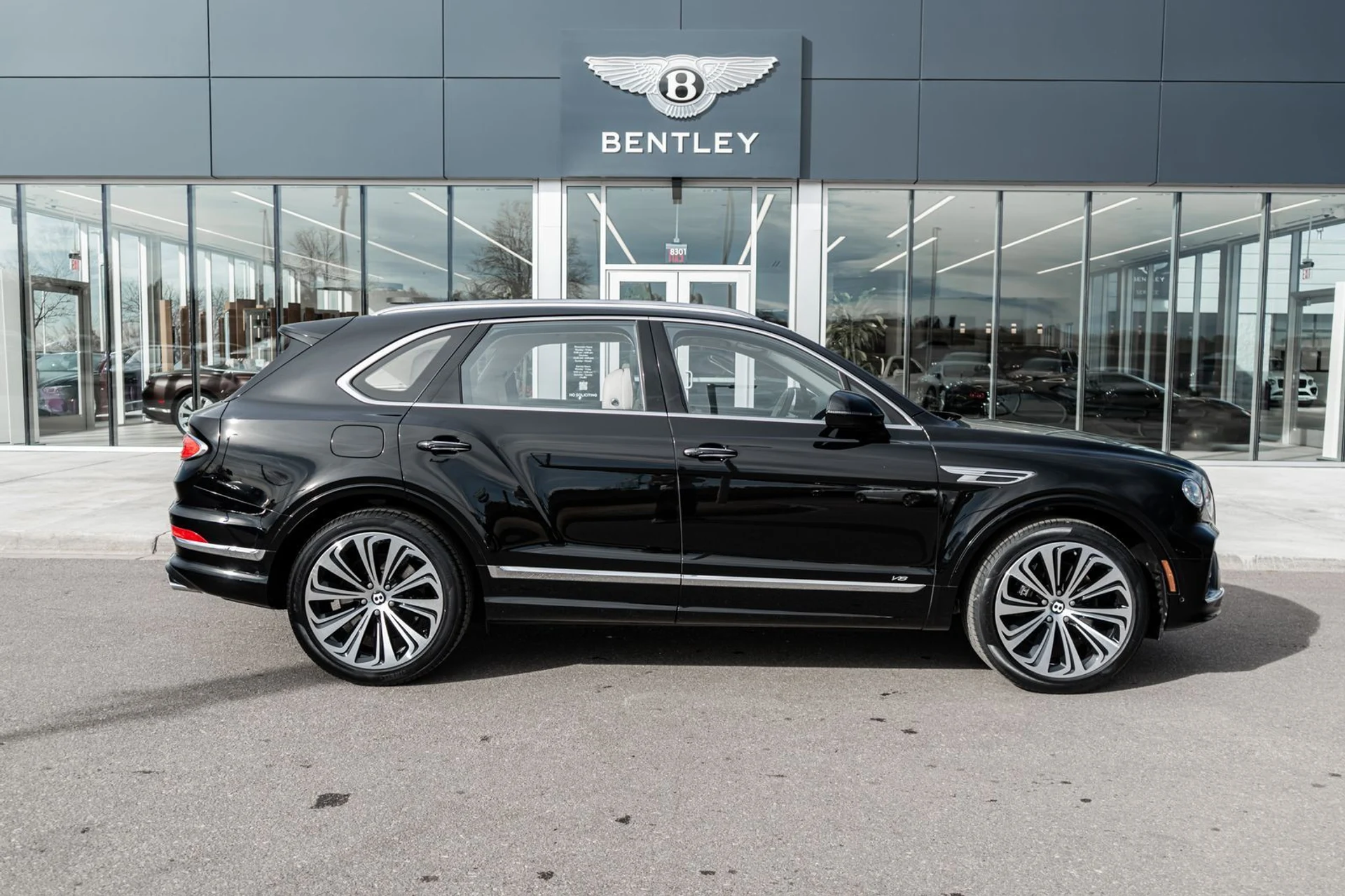 mph013_3606158166_cf978228_5098_4a0c_8ba4_b40481a28c14_40810807ba