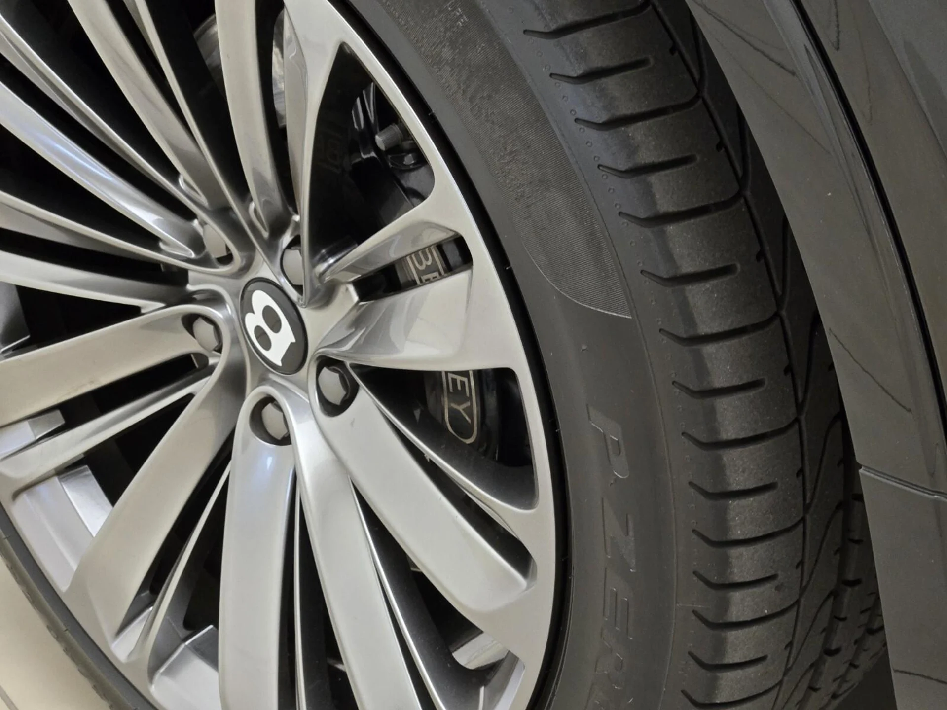 mph013_3606911838_Used_2021_Bentley_Bentayga_Speed_1770879182_991f968f69