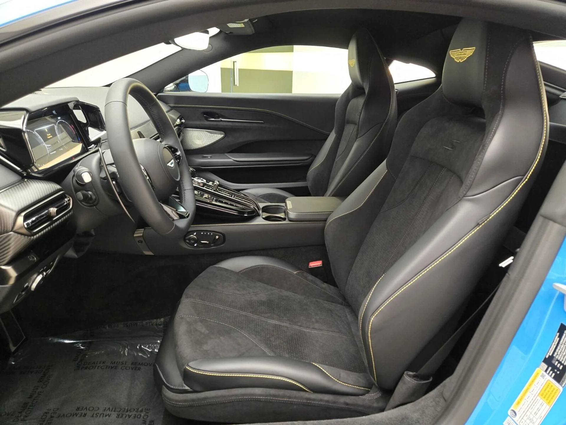 mph013_3613015624_New_2026_Aston_Martin_Vantage_S_1791609350_6e2aded899
