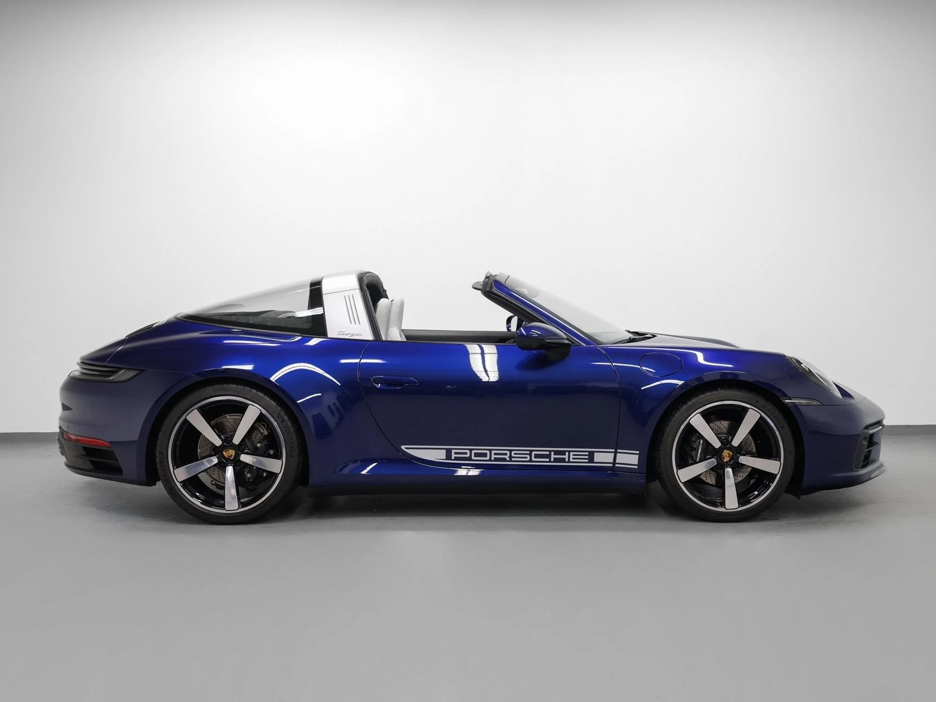 mph013_3616083733_14_c4f6fdcf0d