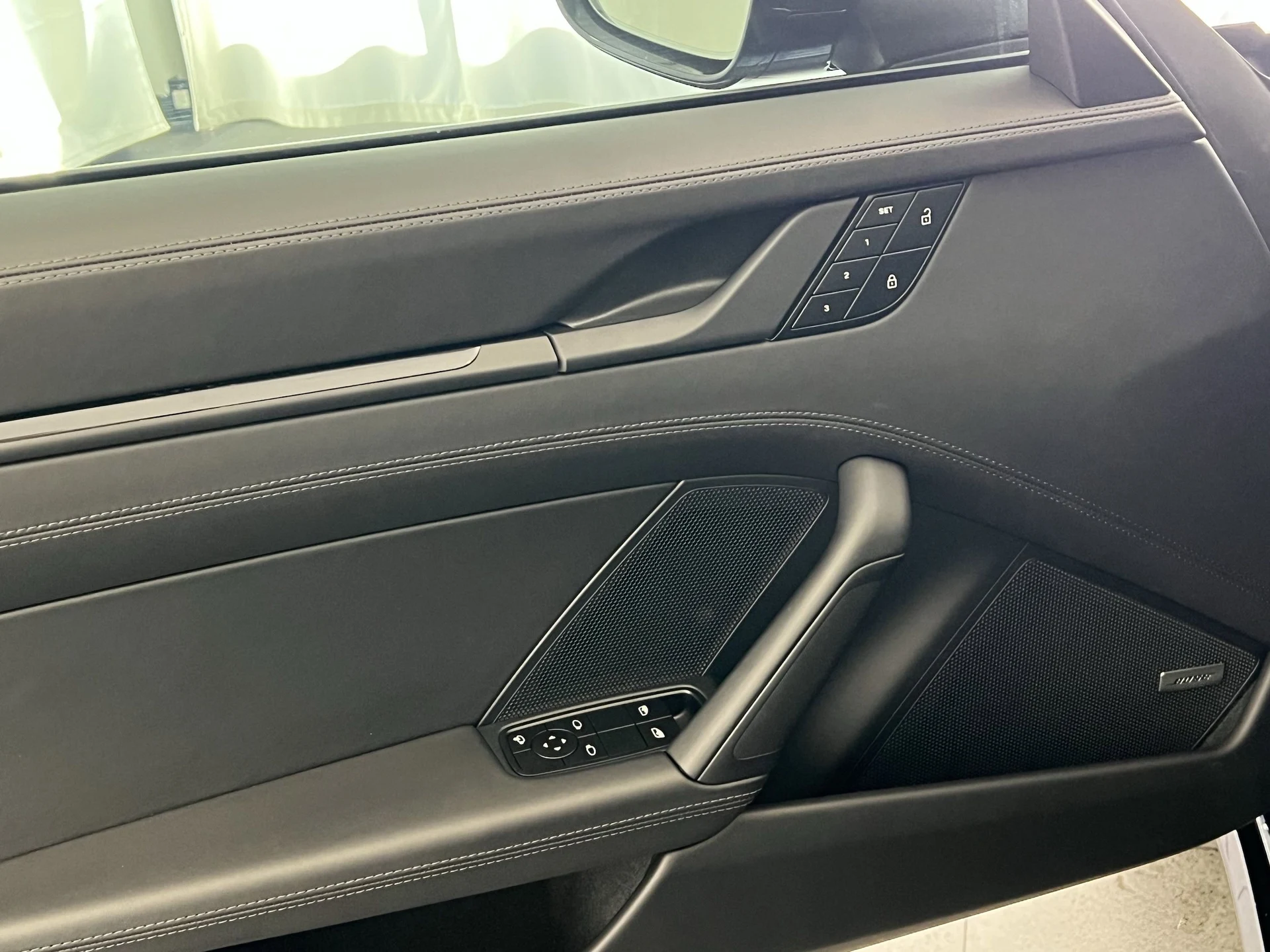 mph013_3619412417_43668876cff325d5cef8e2b0b41c0222x_3c3ed29423