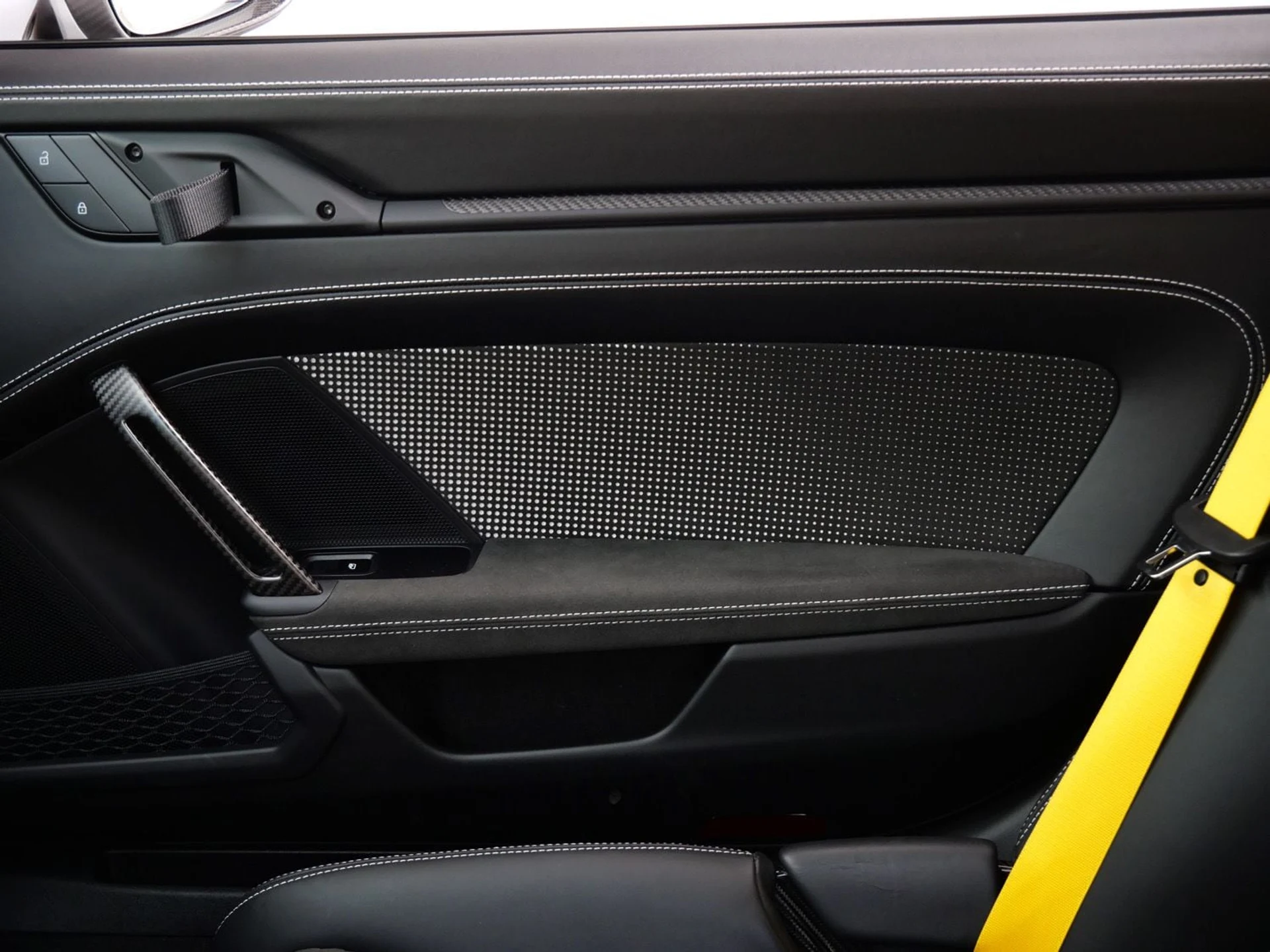 mph013_3627701040_ff70d7e287858e2862aa7bc9539a59c5x_d561772647