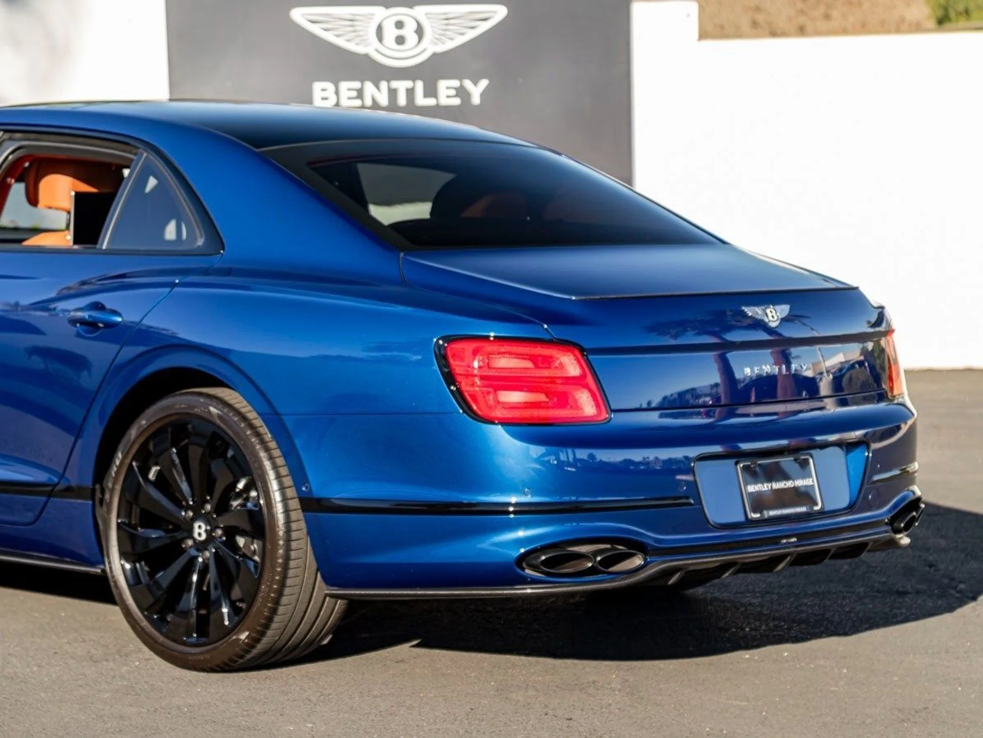 mph013_3630359992_14_bc77382c5f