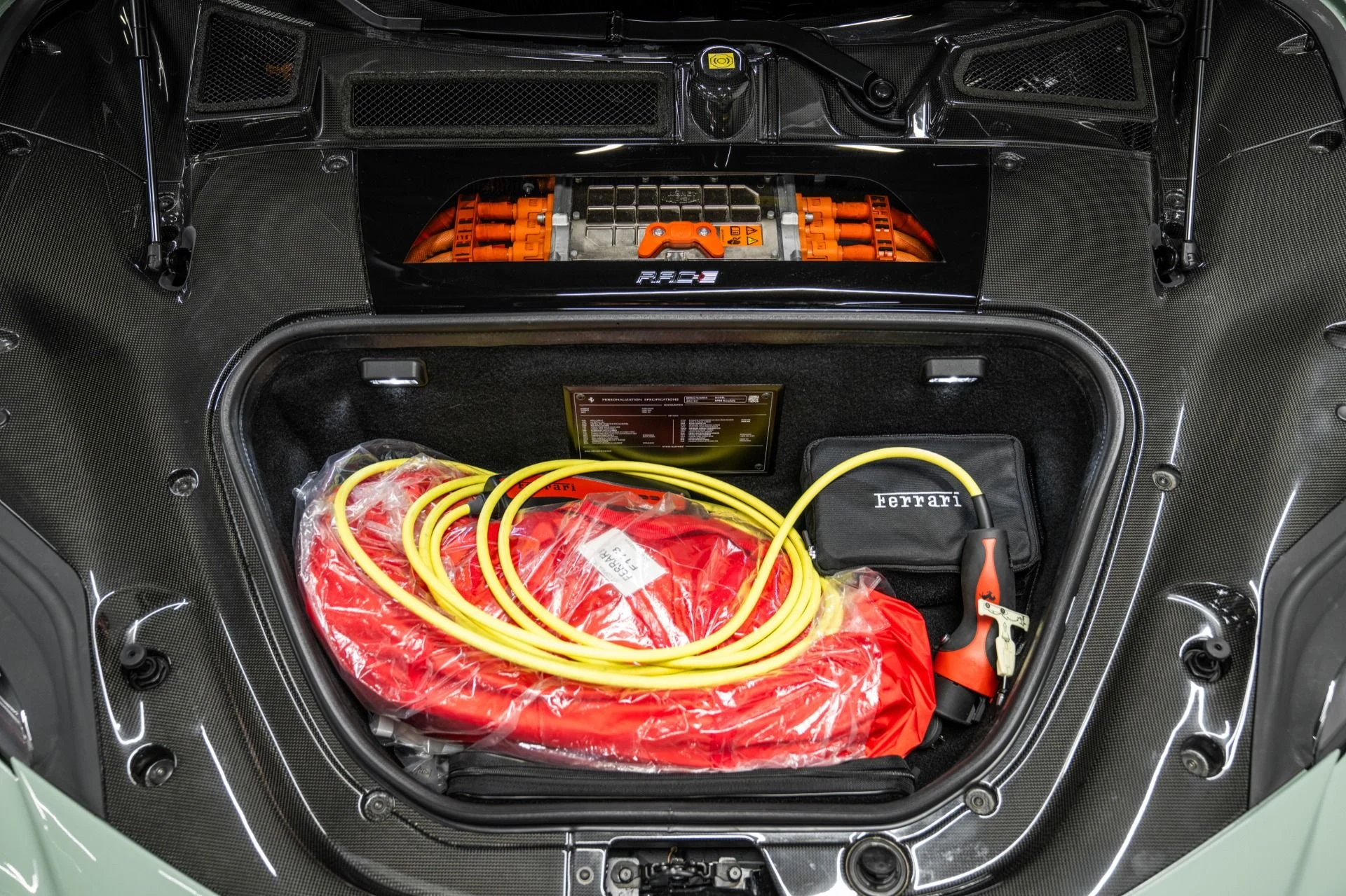 mph013_3631725206_Used_2023_Ferrari_SF_90_Stradale_1755615778_91660ad91a