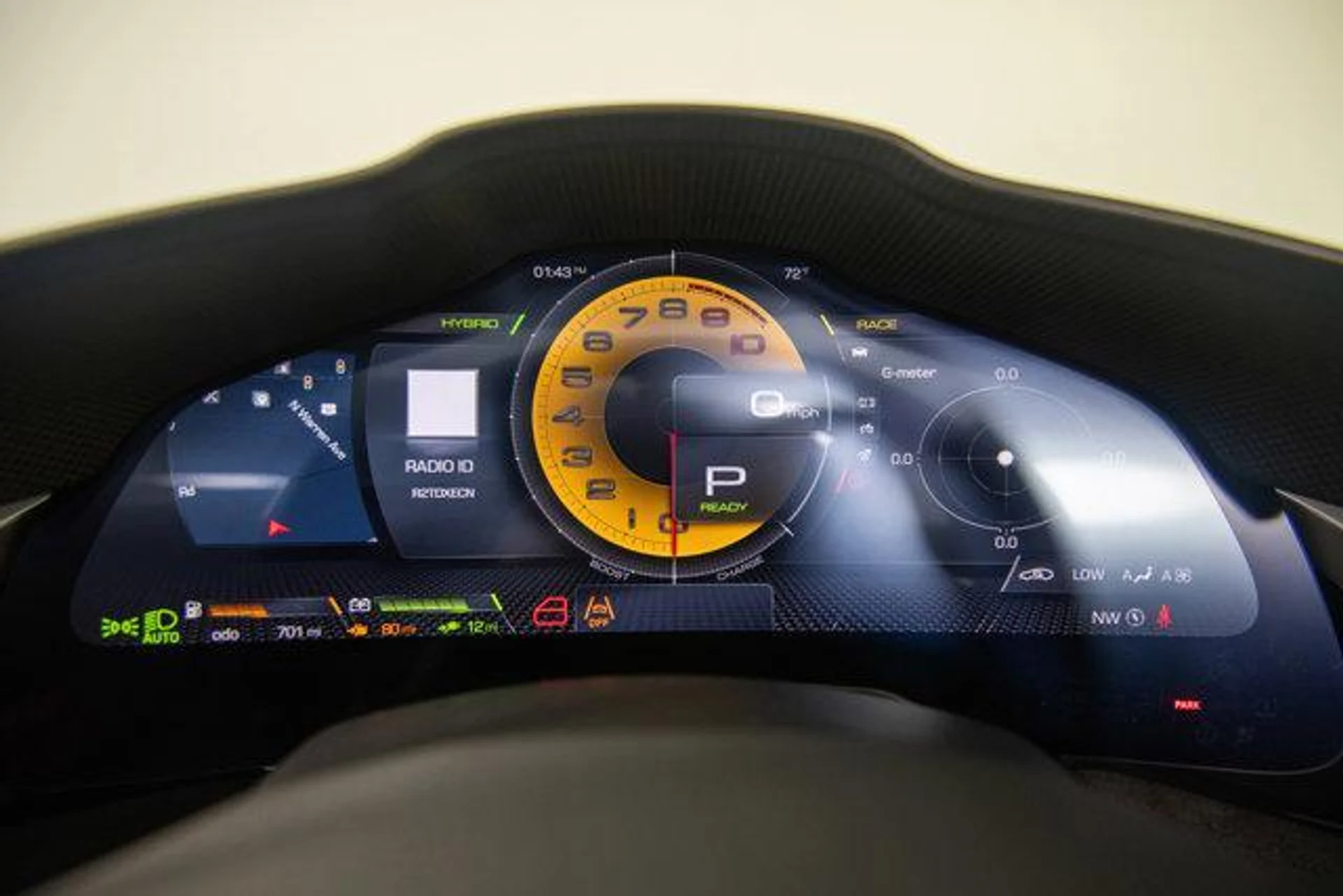 mph013_3632243324_03g_OL_Rcny_Mf0839_O4_Iqquoh_F_Bk_e643dddc18