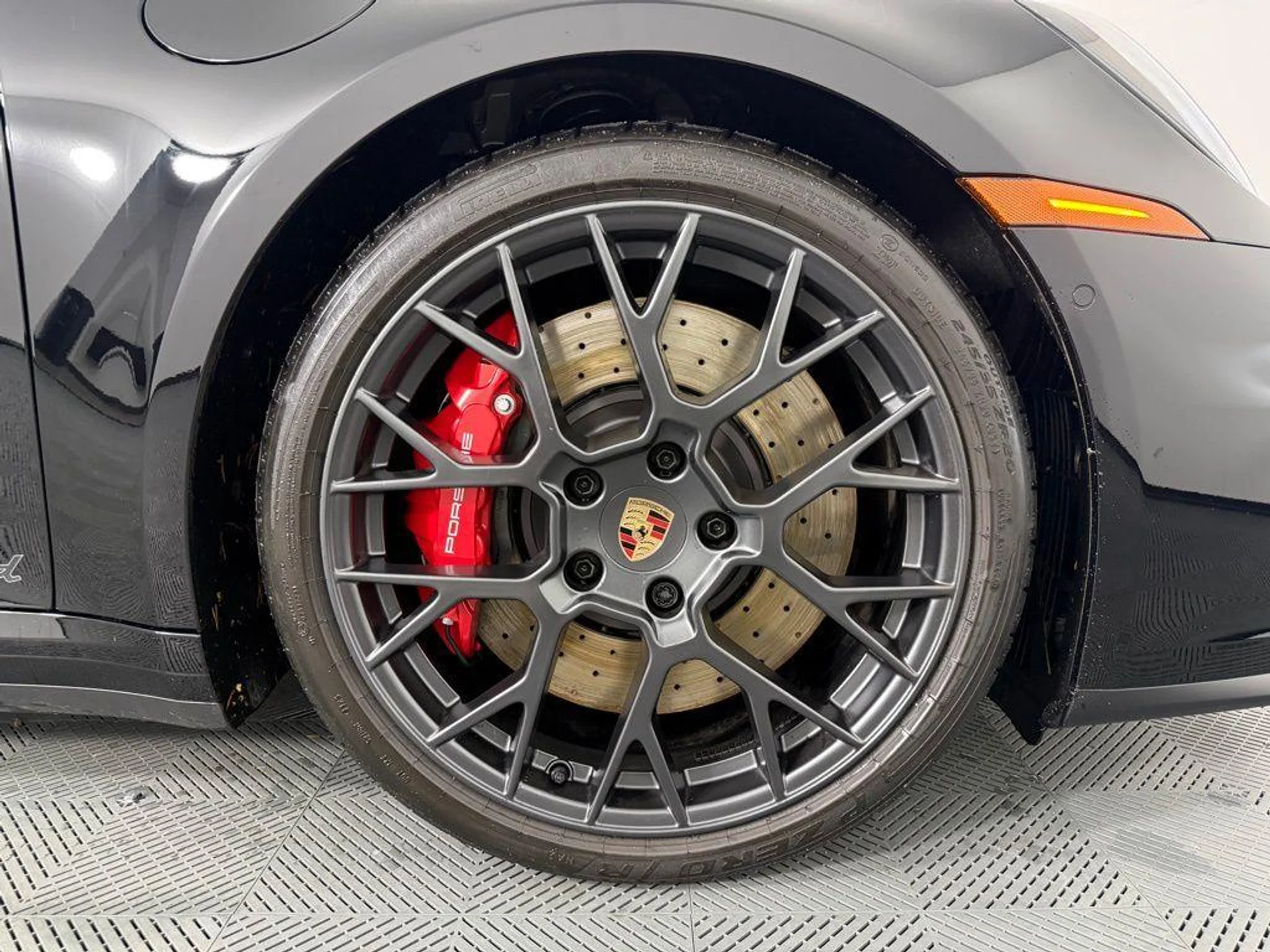 mph013_3643048176_f7m_L_J3_YWI_Berp2_Igc_Ki3l0cxs_4650f03257