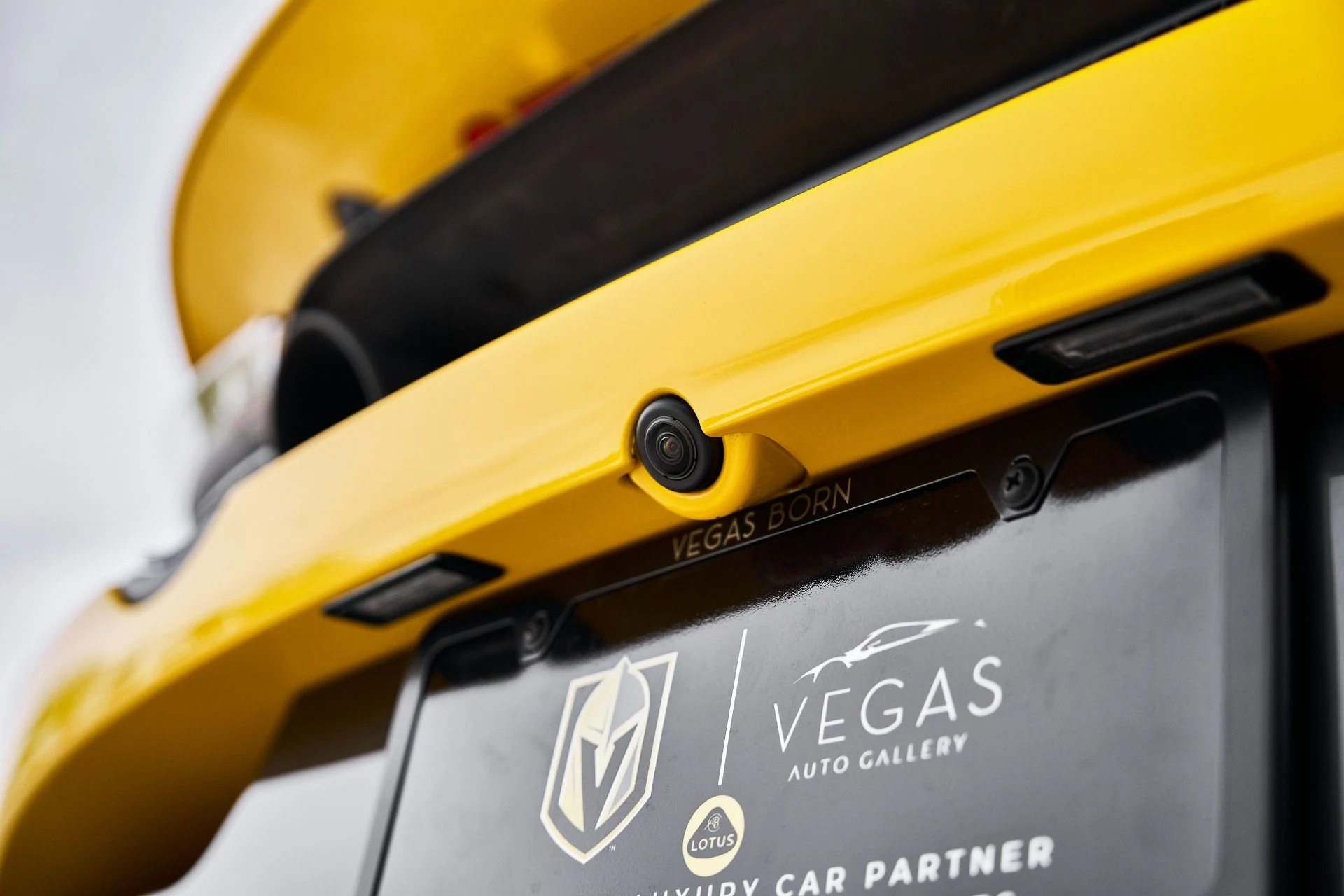 mph013_3661078910_Used_2021_Mc_Laren_720_S_1775521496_2cde5c6a2e