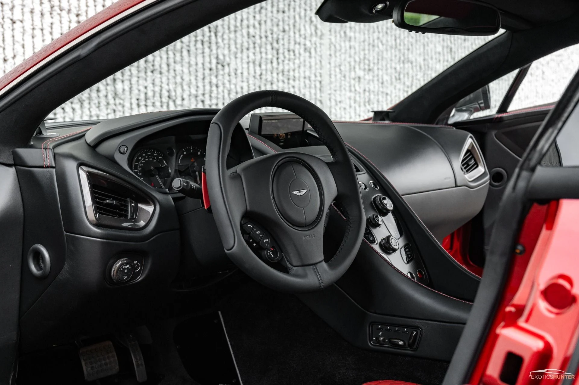 mph013_366341309_Used_2015_Aston_Martin_Vanquish_Remarkable_325_K_MSRP_Special_AML_Color_Diavolo_Red_Carbon_Everything_1771284972_2c39f638fb