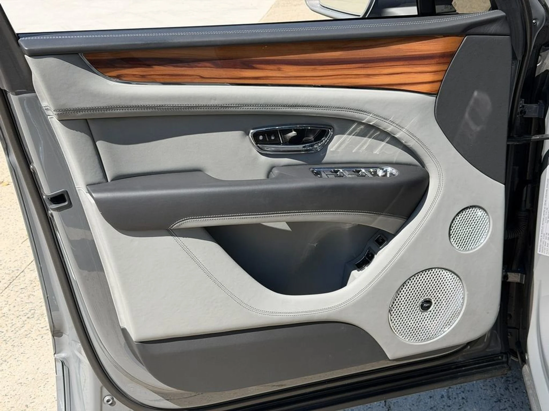 mph013_3665272533_31434830157e44cb819eb3af2cae50b9_dec02ee573