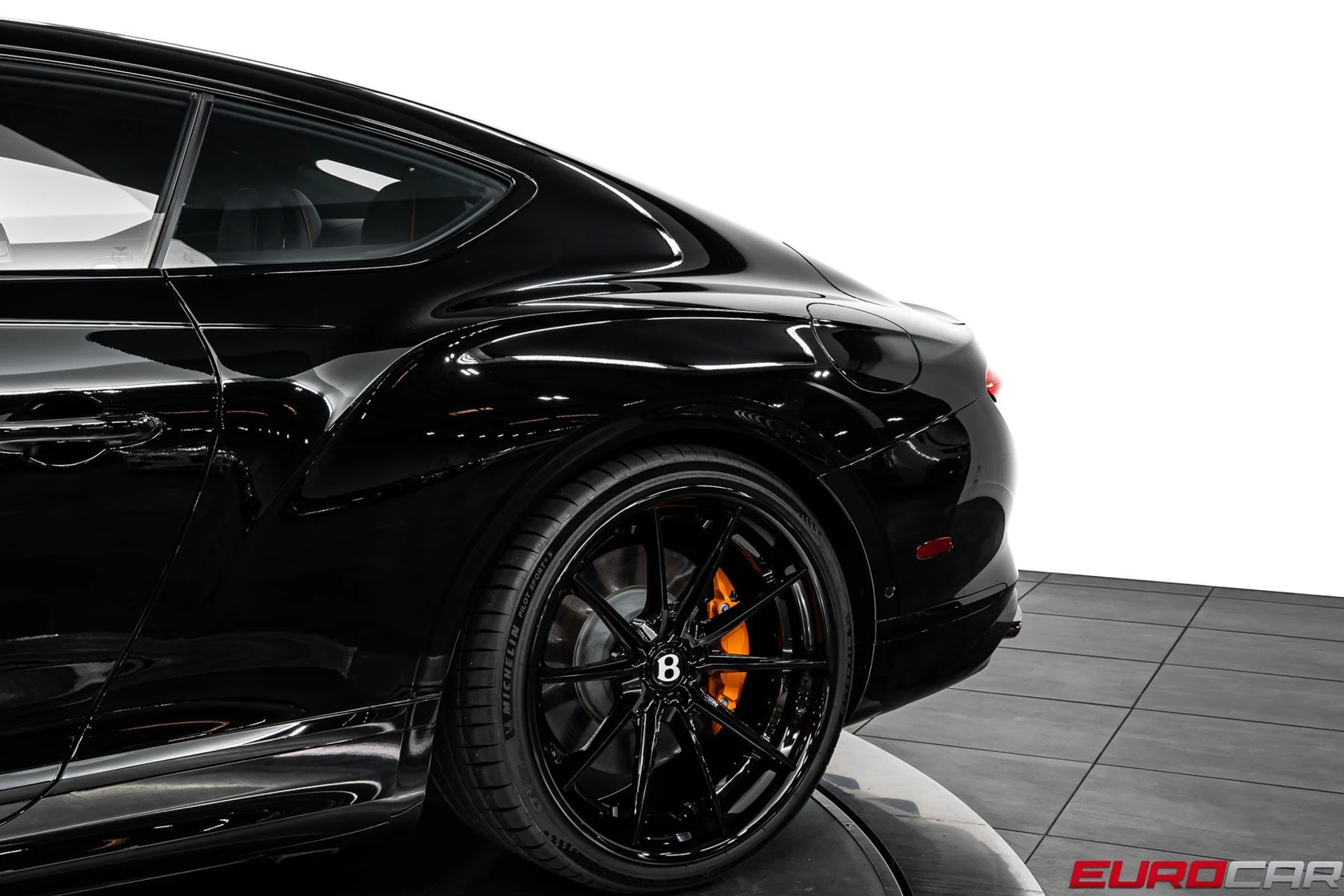 mph013_3665917522_7bc953e4_386f_45a7_914b_de650adb5e5a_ccba46fdb6