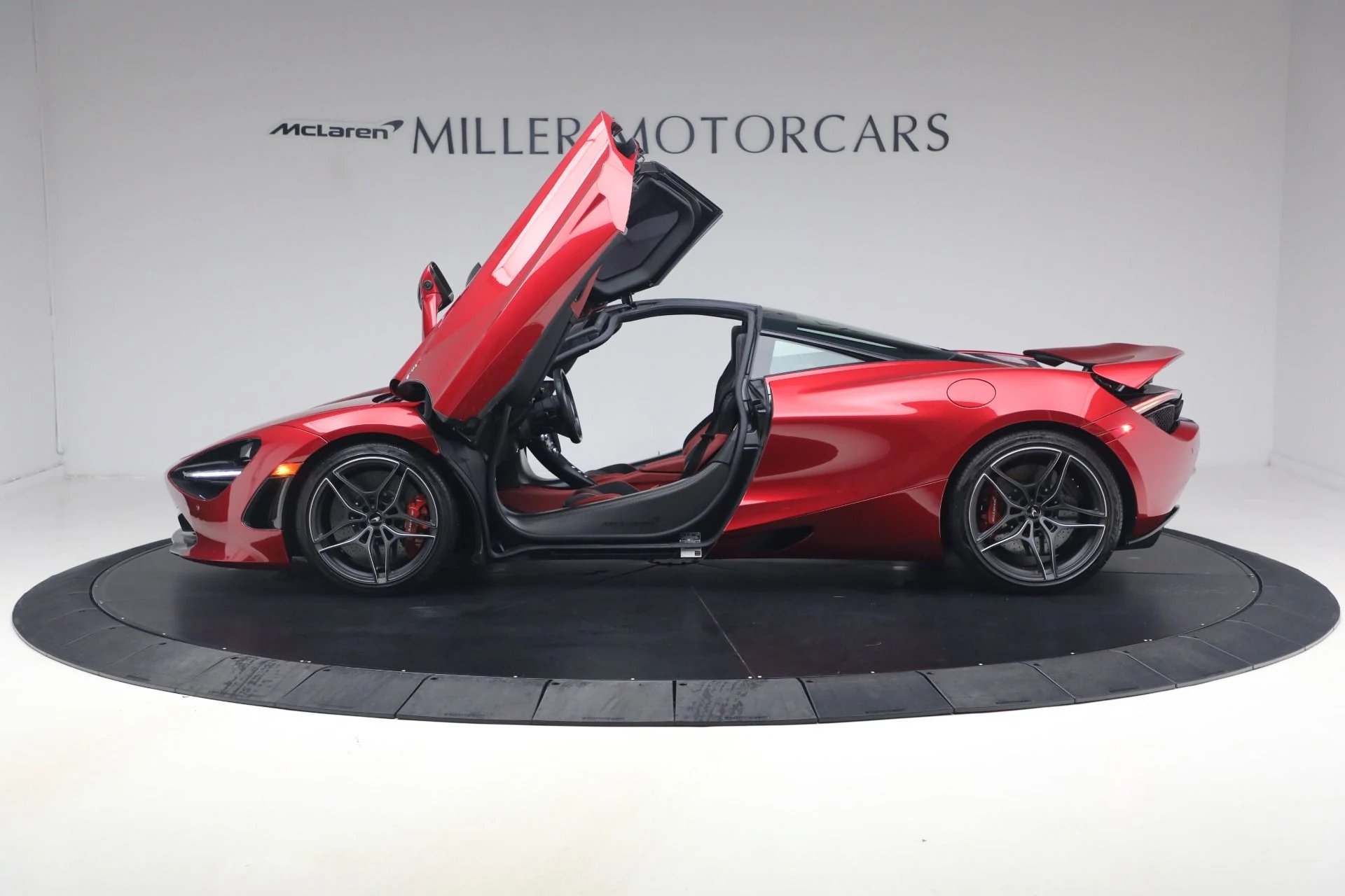 mph013_3667352403_Used_2019_Mc_Laren_720_S_Performance_bfcc24b2f1
