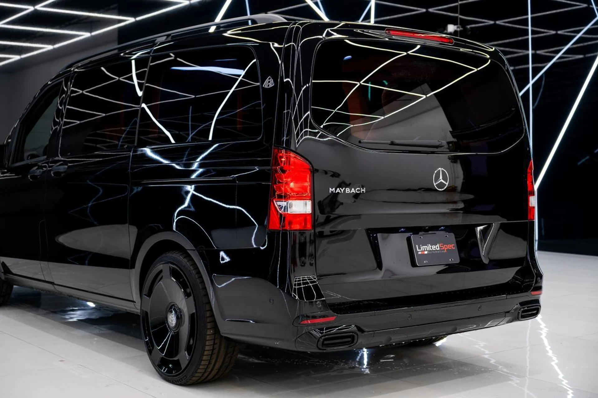 mph013_3667774250_45052a217450ec41817aedd4d1da9bcb_5ded242fdd