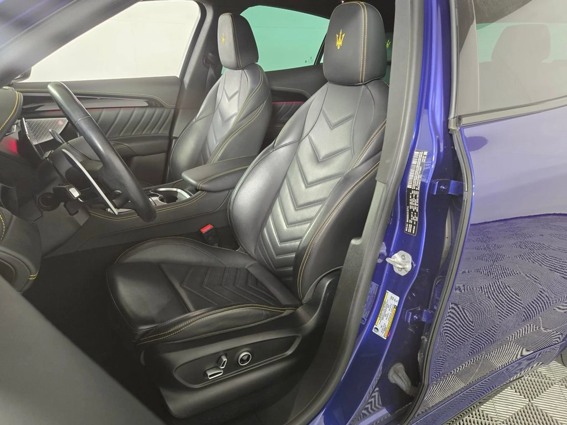 mph013_3672076041_ae11a073c0cf4c88b8bad345491d4444_93bfa63731