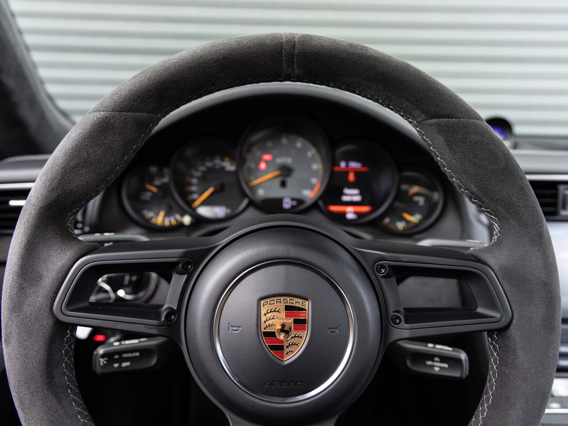 mph013_3683057451_14_d999e5eded