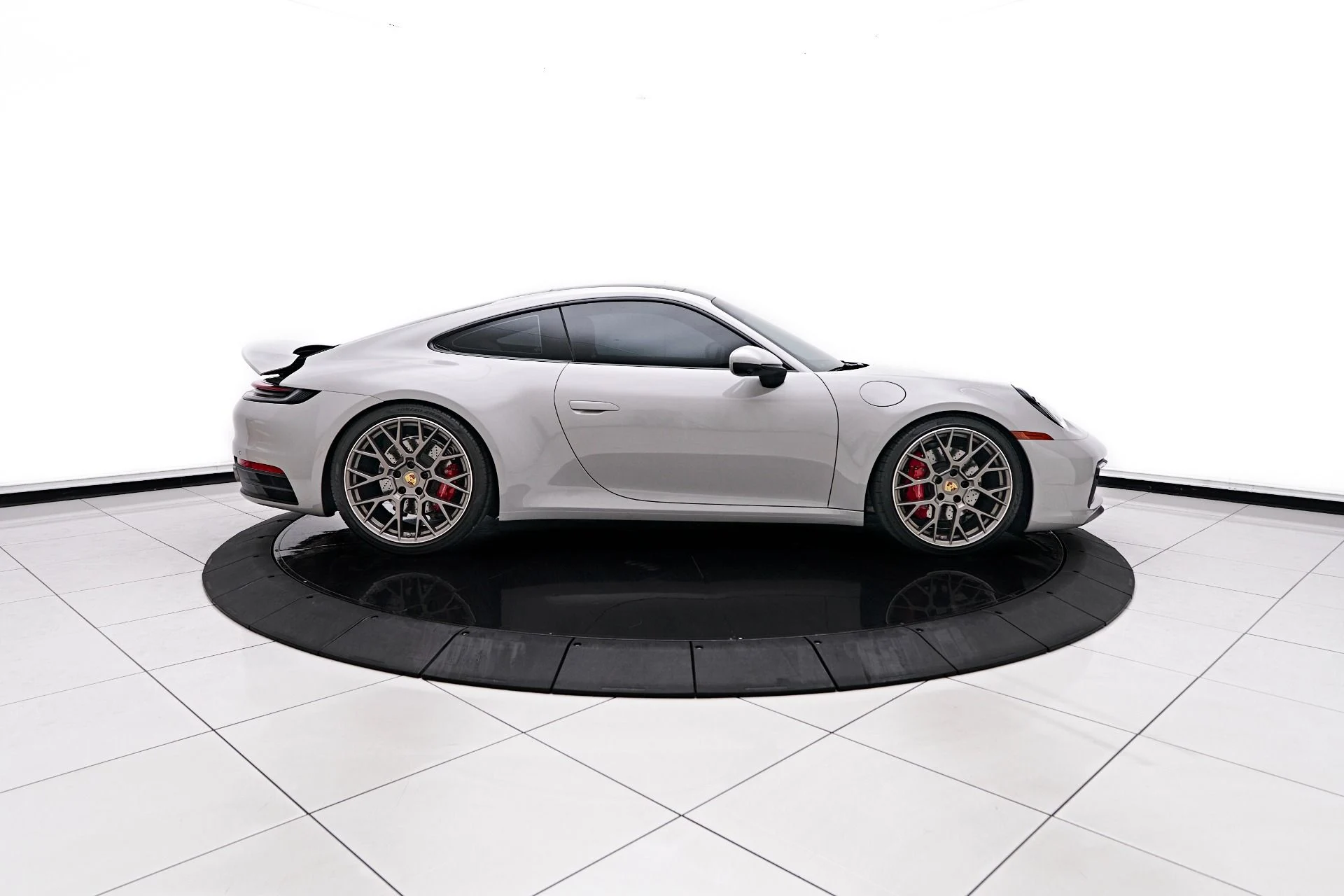 mph013_3687392505_Used_2023_Porsche_911_Carrera_4_S_1757702360_bdfd897d3a