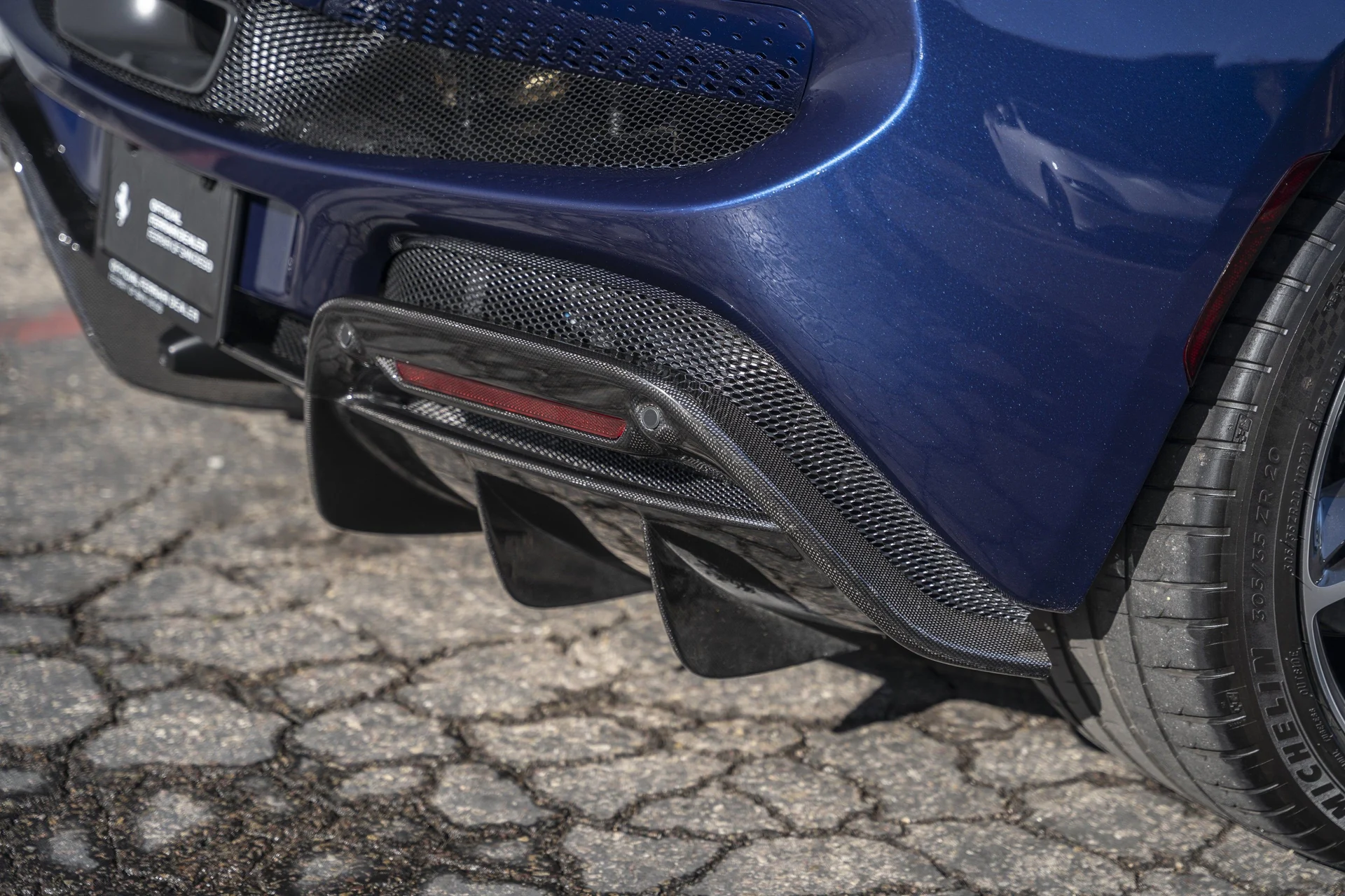 mph013_3693667658_f974541916864bc48bd95b0a1f7cf8ef_61b175a7cf