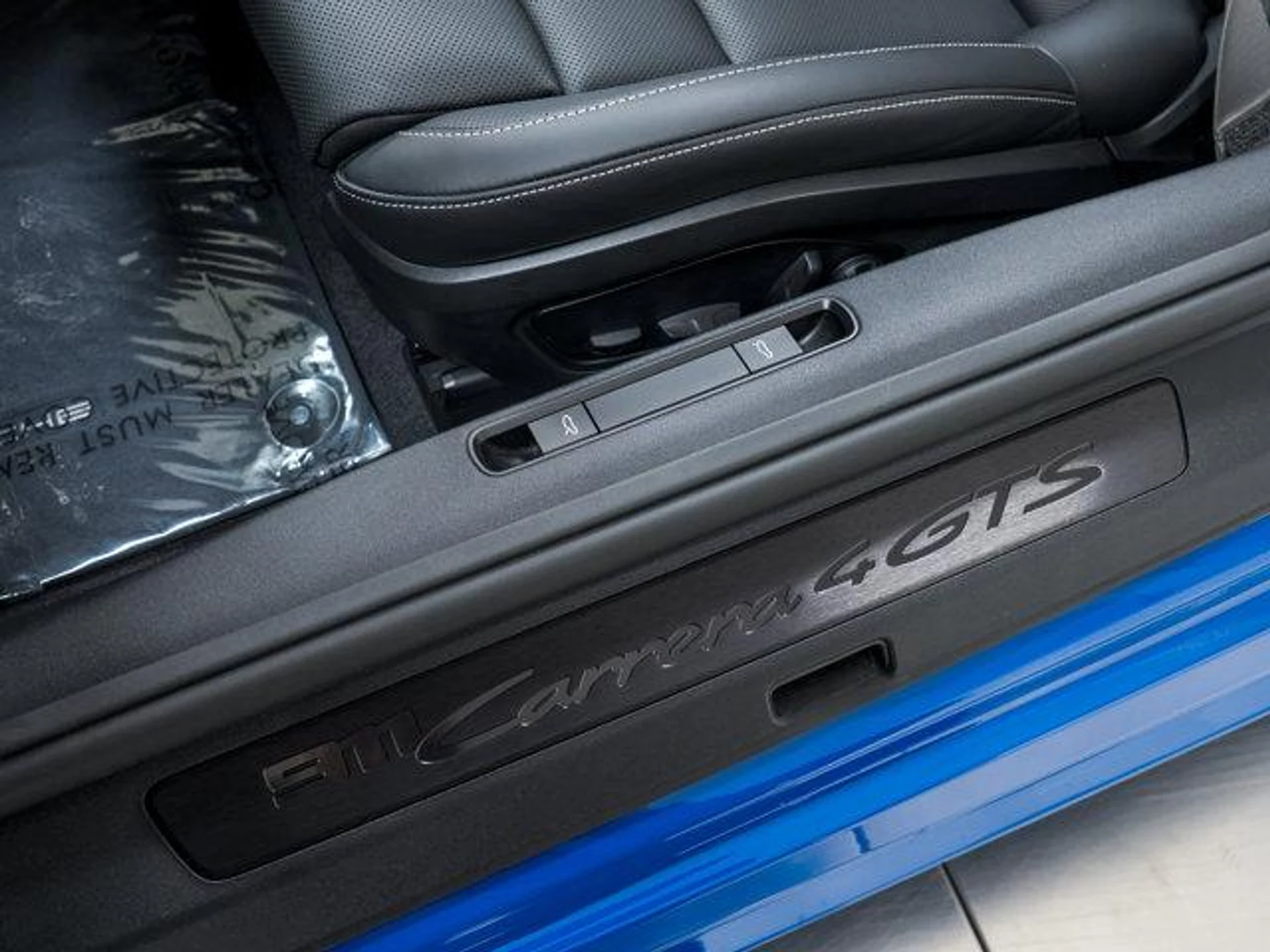 mph013_3700240691_i_Ry9_OG_Dx_Wm3l1_Oaj_Ktdpogx02p_M_163c4ec731