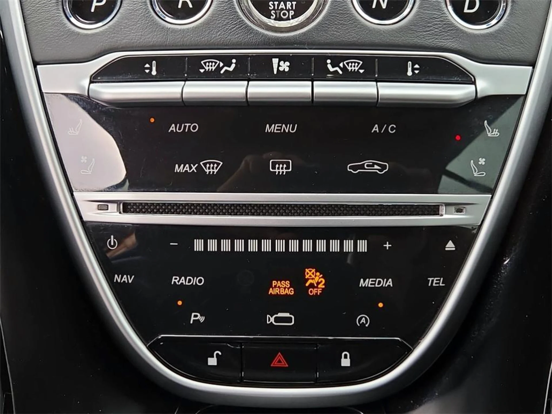 mph013_3702976044_p_NLE_5r_Bzwn_Hu_NBINI_Lwy_Z_Xh_Q_Abs_fbd18a4333