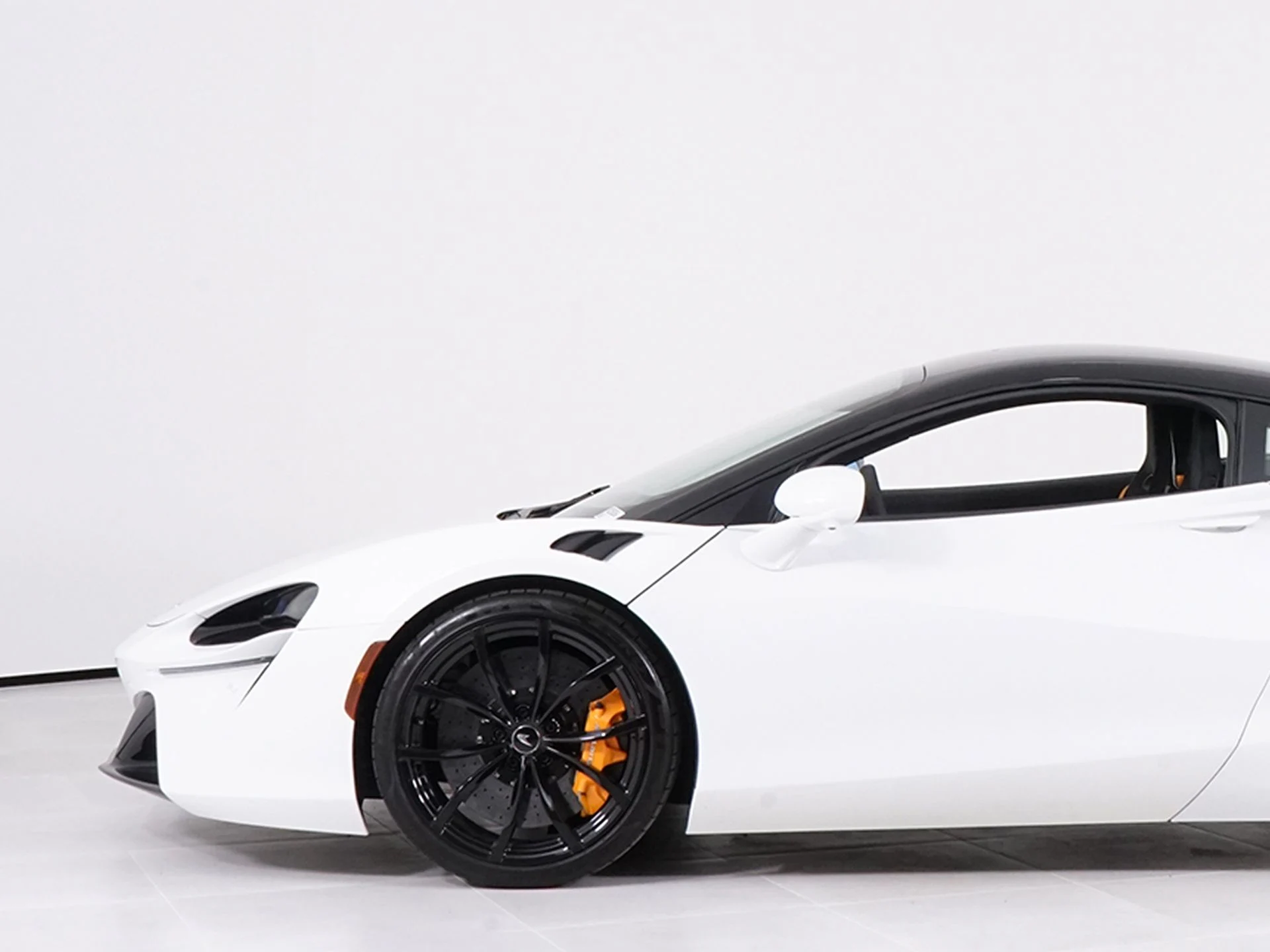 mph013_3703440840_98527e52381e036e895f3b2c6855142cx_8cc5138022