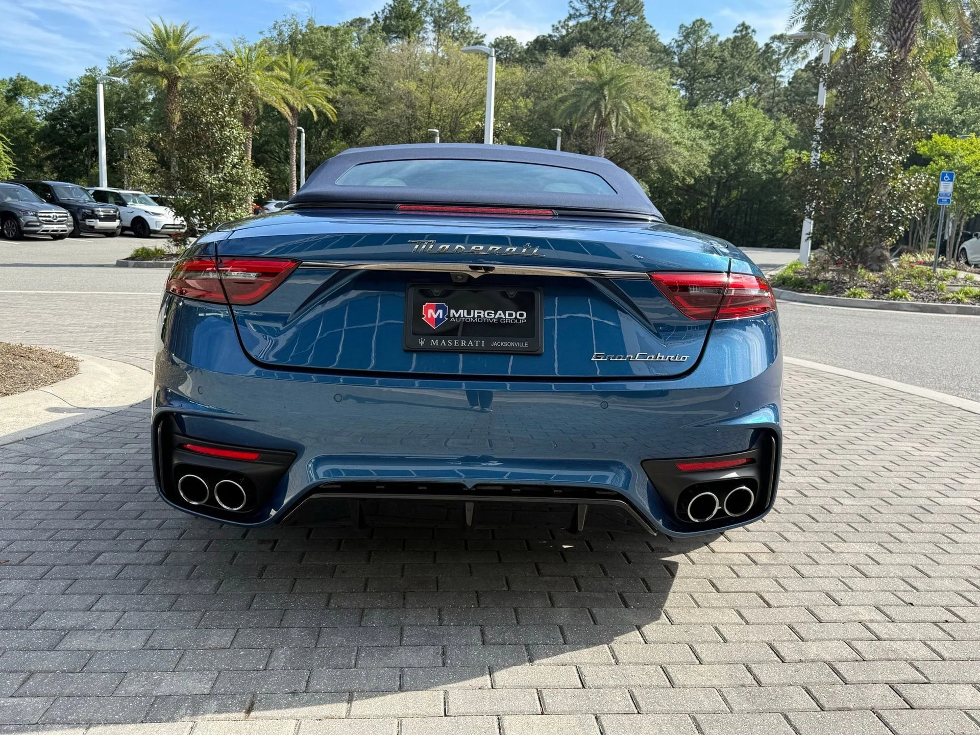 mph013_3712635374_19f476ecb45c414f9a95c740fdb7b76d_204d66cedf