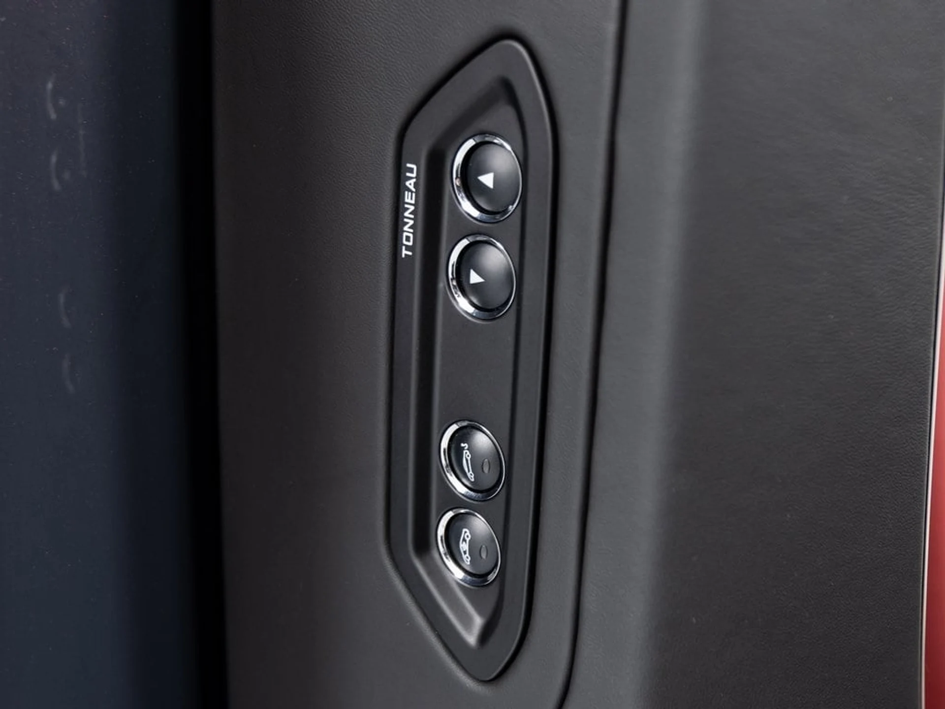 mph013_3717215616_ef902bac361f1e89a6607d19519ae198x_9afba78d74