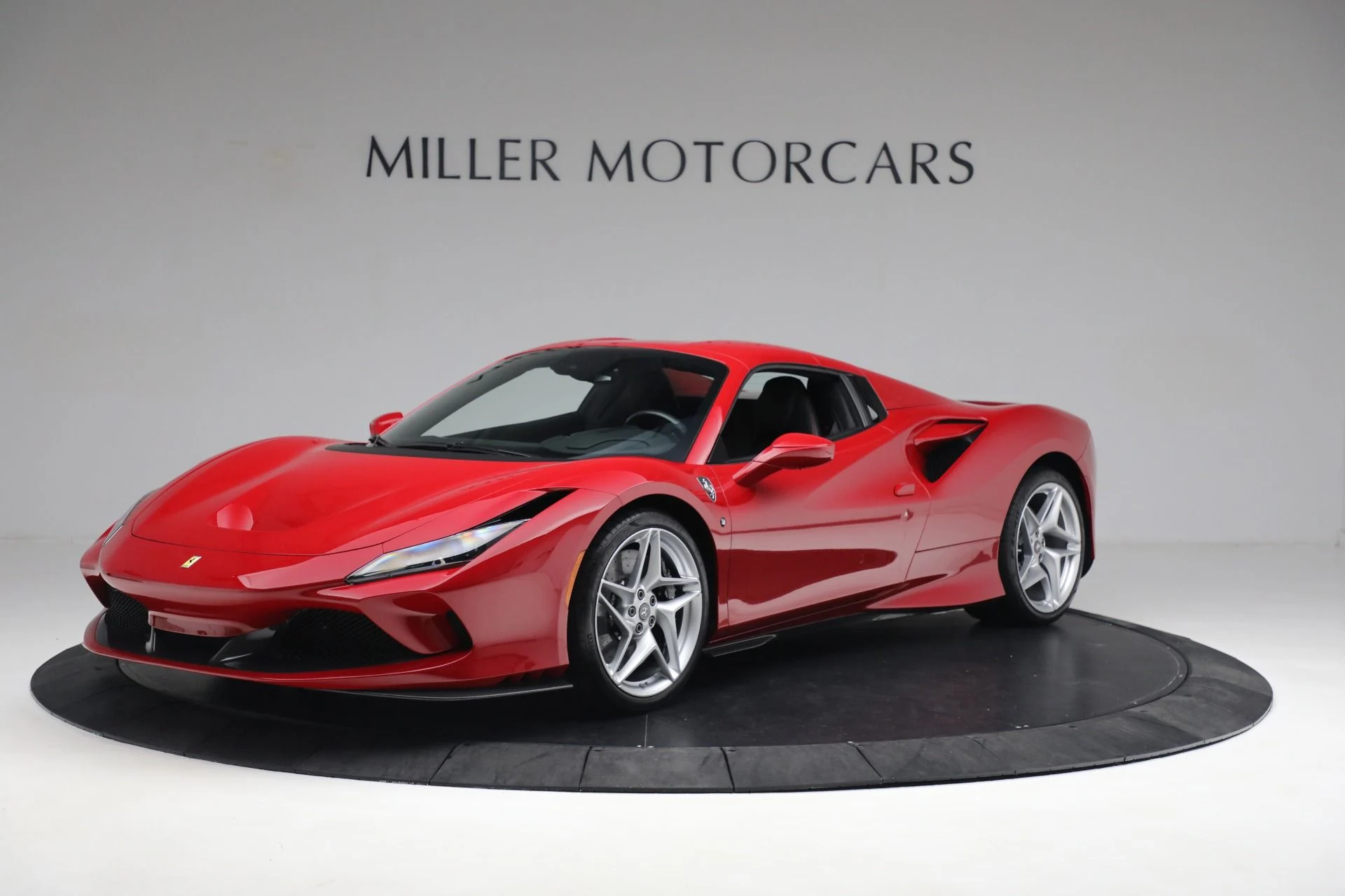 mph013_3736775151_Used_2021_Ferrari_F8_Spider_ee91bc7903