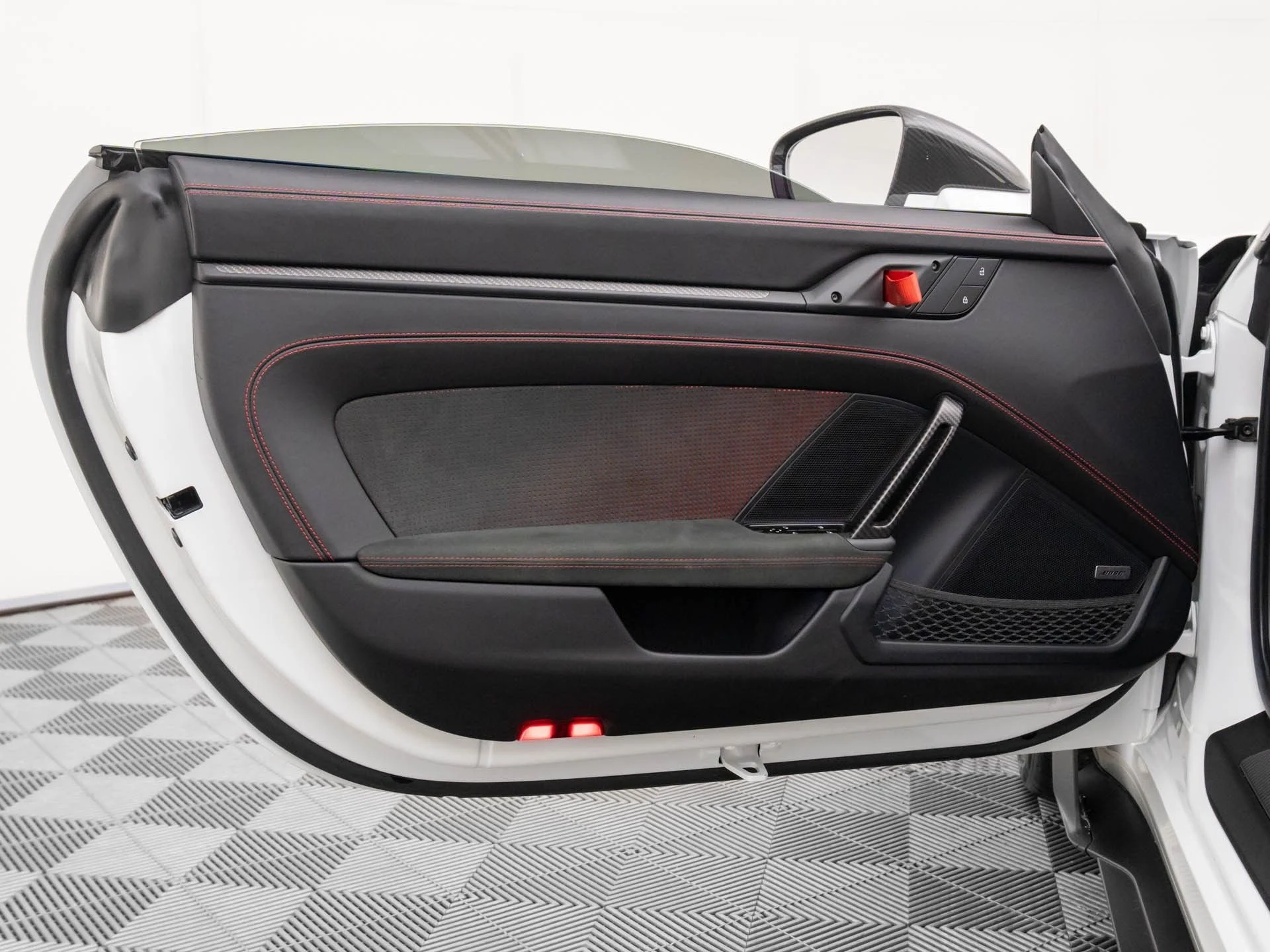 mph013_3740000001_a11bd339785372eb506b3a2ec9127bf0x_a6e5462bff