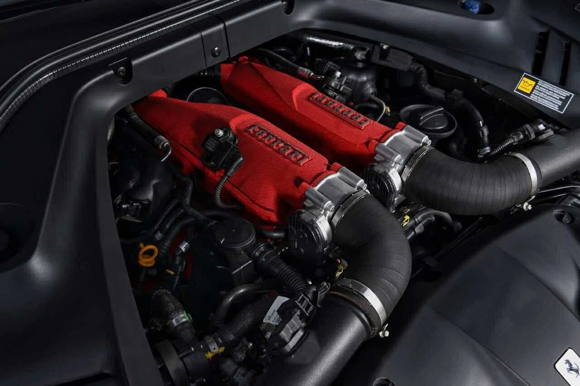 mph013_3740746578_Used_2015_Ferrari_California_T_1763595269_506f9b433e