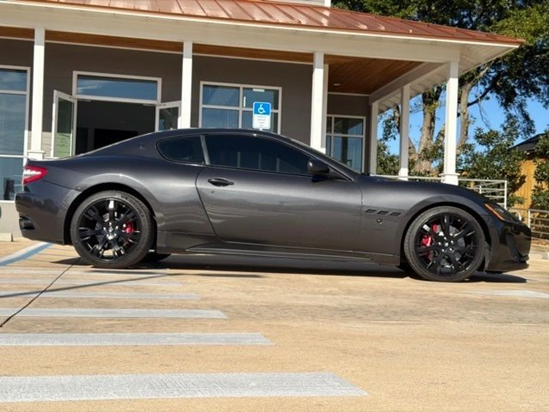 mph013_3749700900_b90aca54475b27885de1cb71cca39f27x_18f89401dd