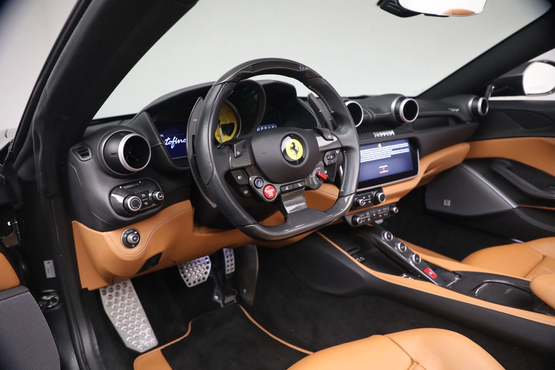 mph013_3754313062_Used_2019_Ferrari_Portofino_1791044080_939fa6b520