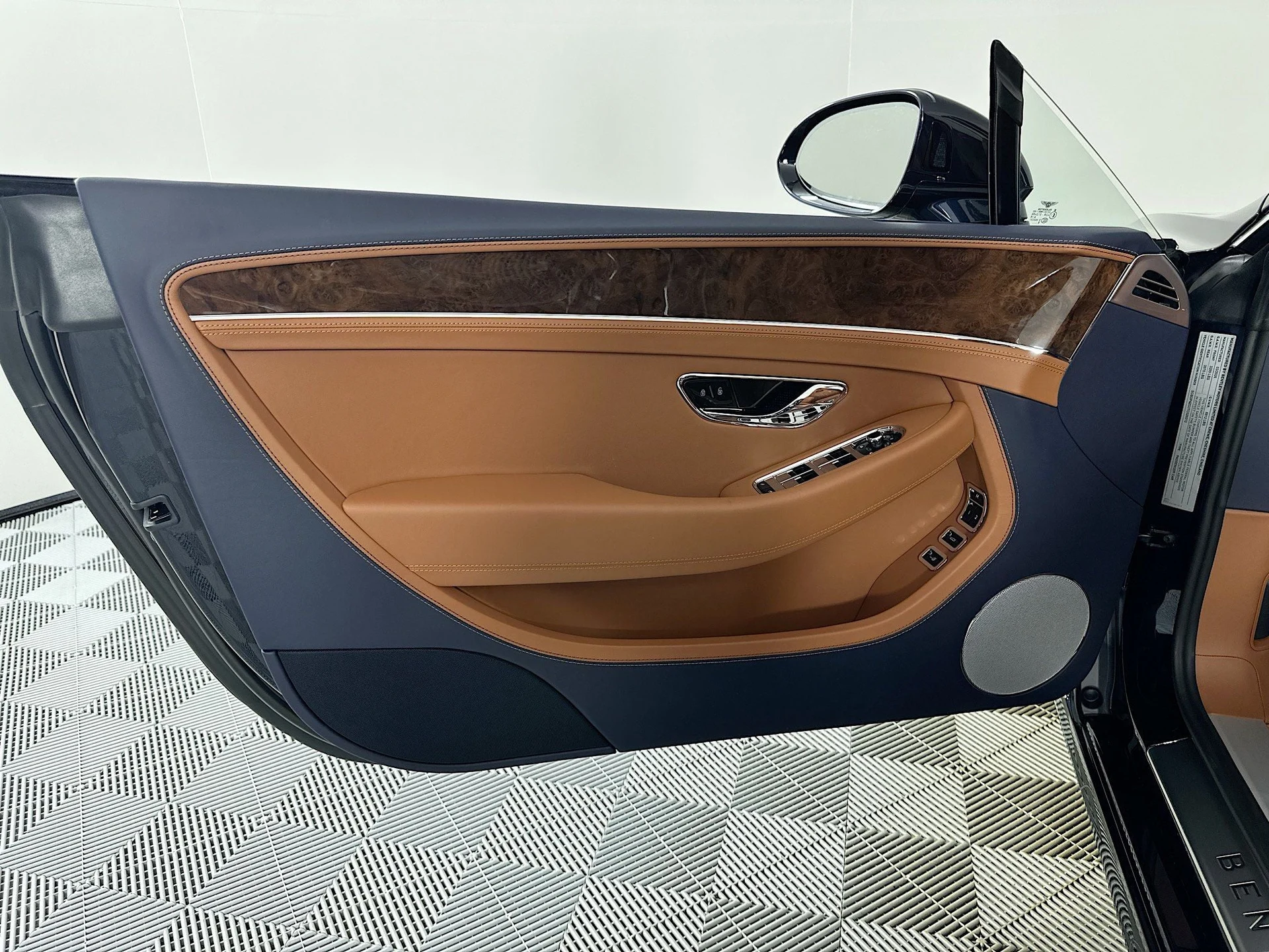 mph013_3764240321_14_219bae8f98