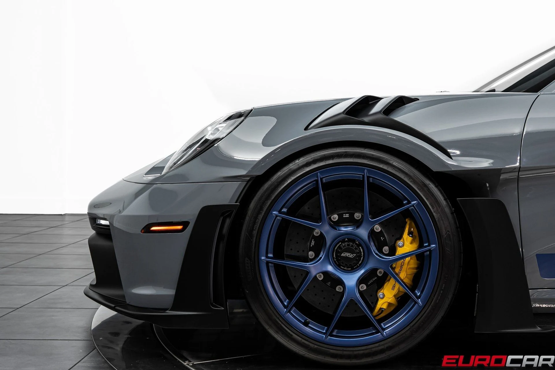 mph013_3767263409_image_14_8d5408adcb