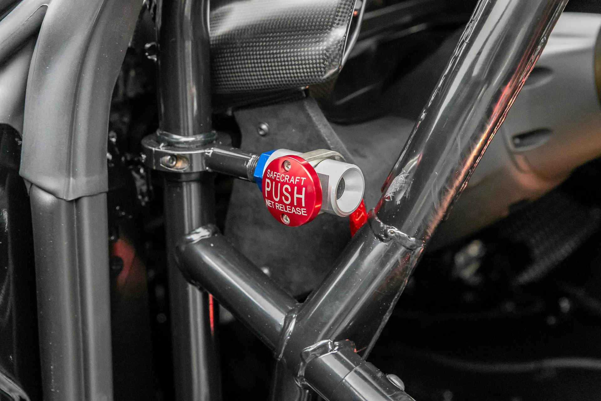 mph013_3771269314_6574cd014ae144d89ebdc804f400f1d3_f31ca4125b