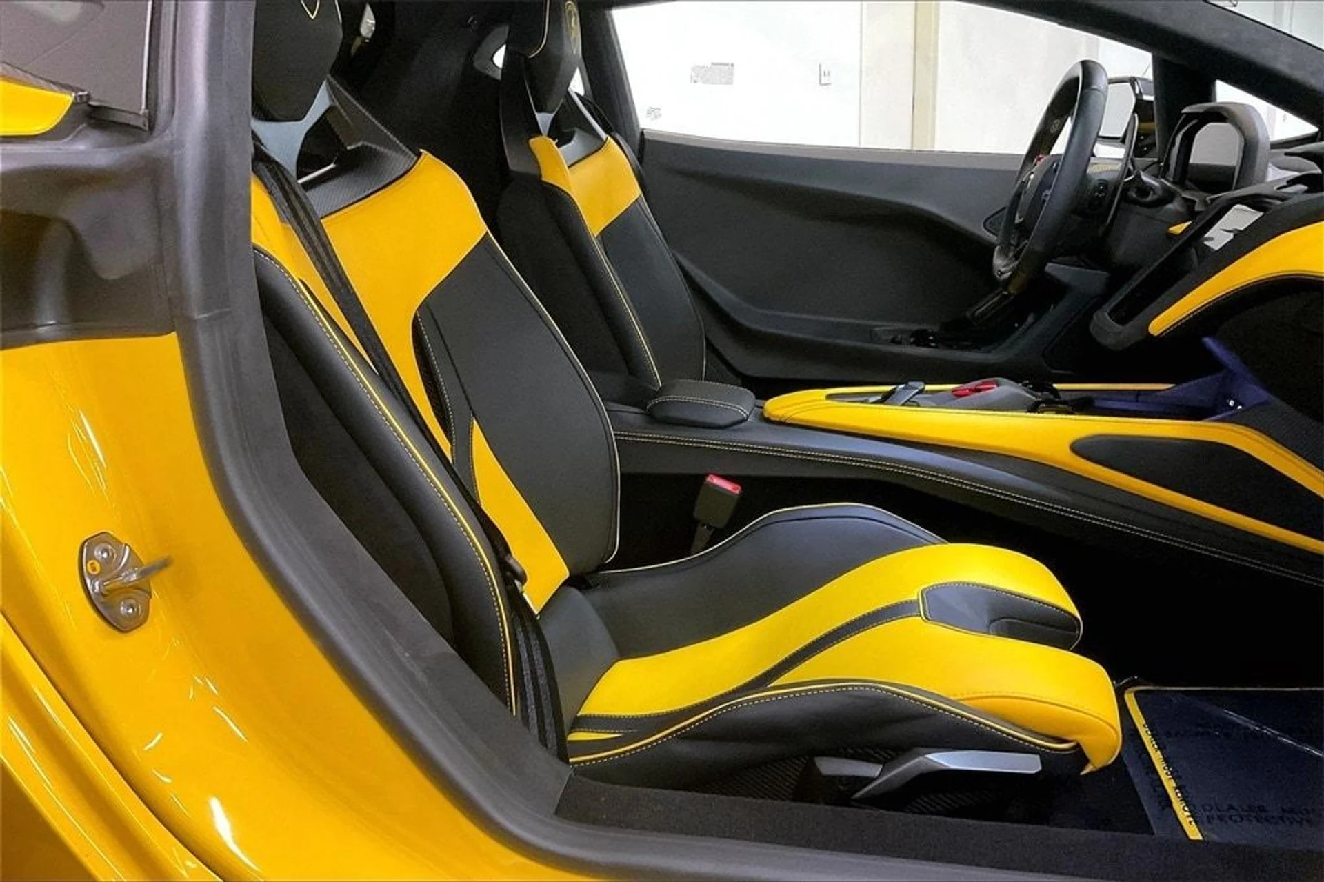 mph013_3772067068_51659235e53b735e2f50155669242677x_18635bffe6