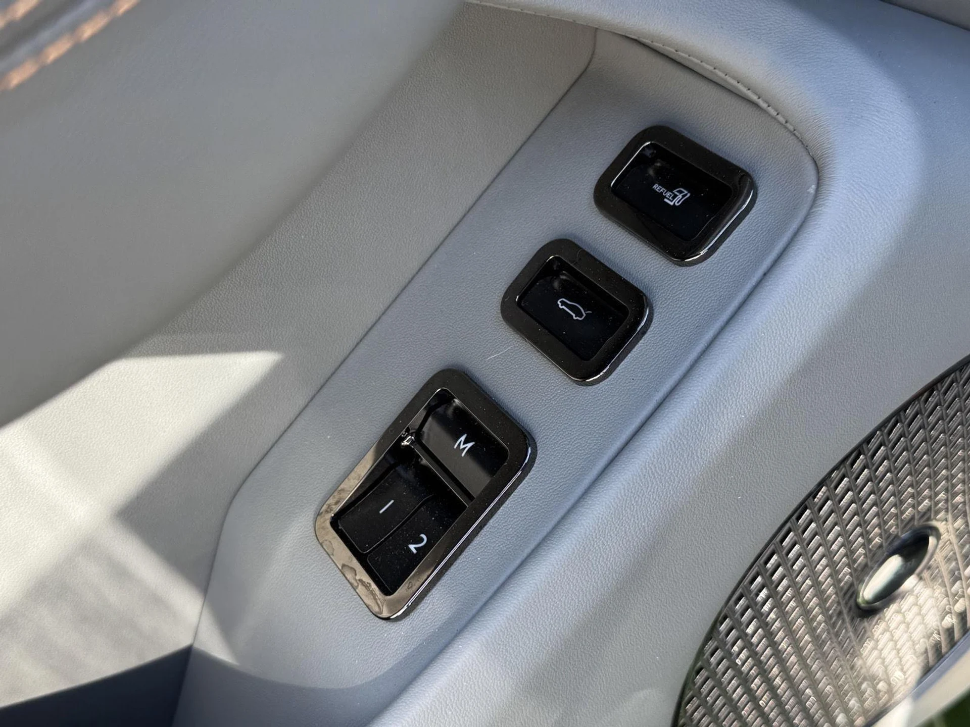 mph013_3775650086_3add1223fda43f1c58f01b5bef614a13_9dd8fdd46a